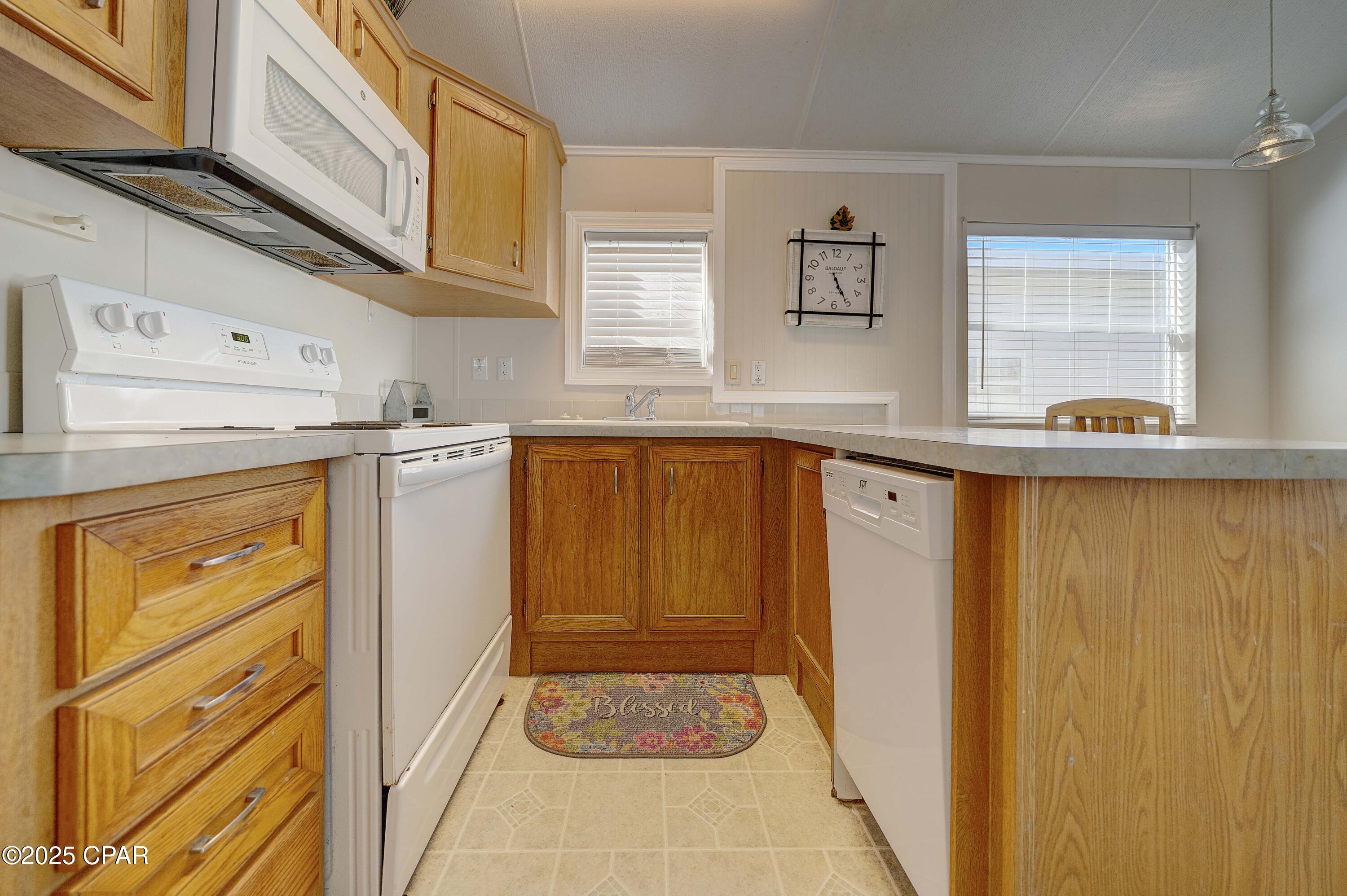 Emerald Pointe Resort - Residential