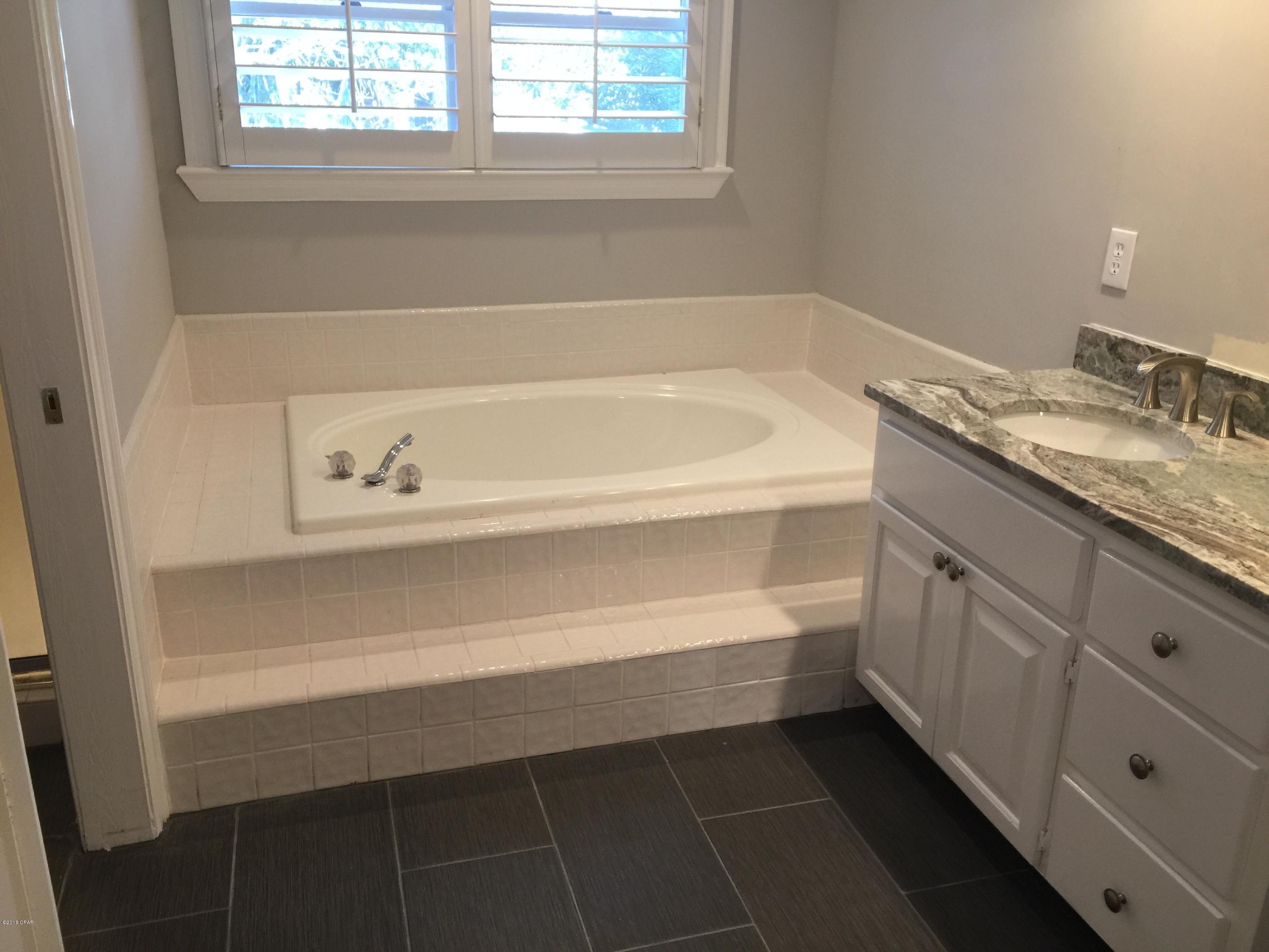 Marina Club Village - Residential