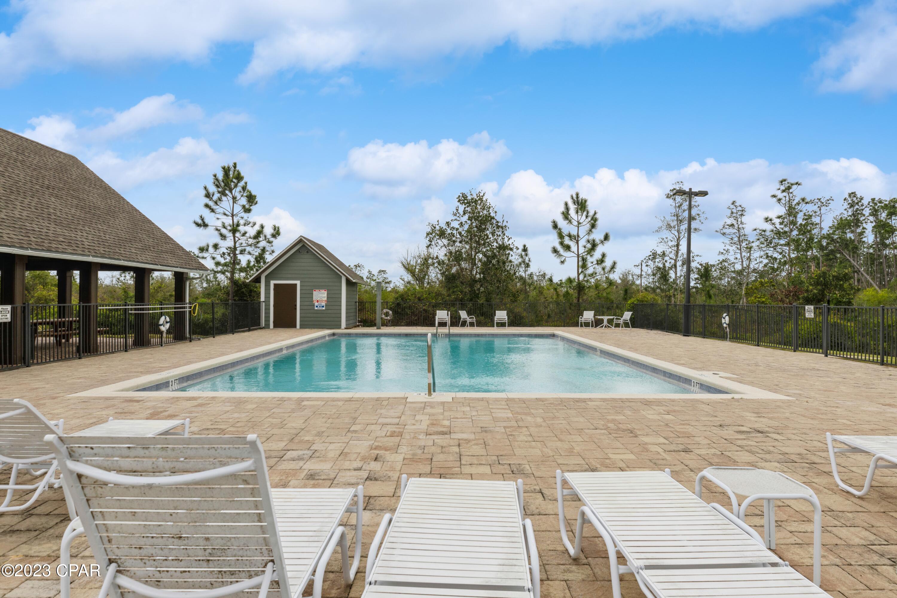 Cedar Creek At Deerpoint Lake - Land