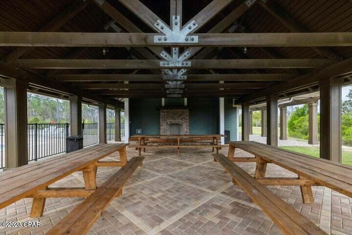 Cedar Creek At Deerpoint Lake - Land