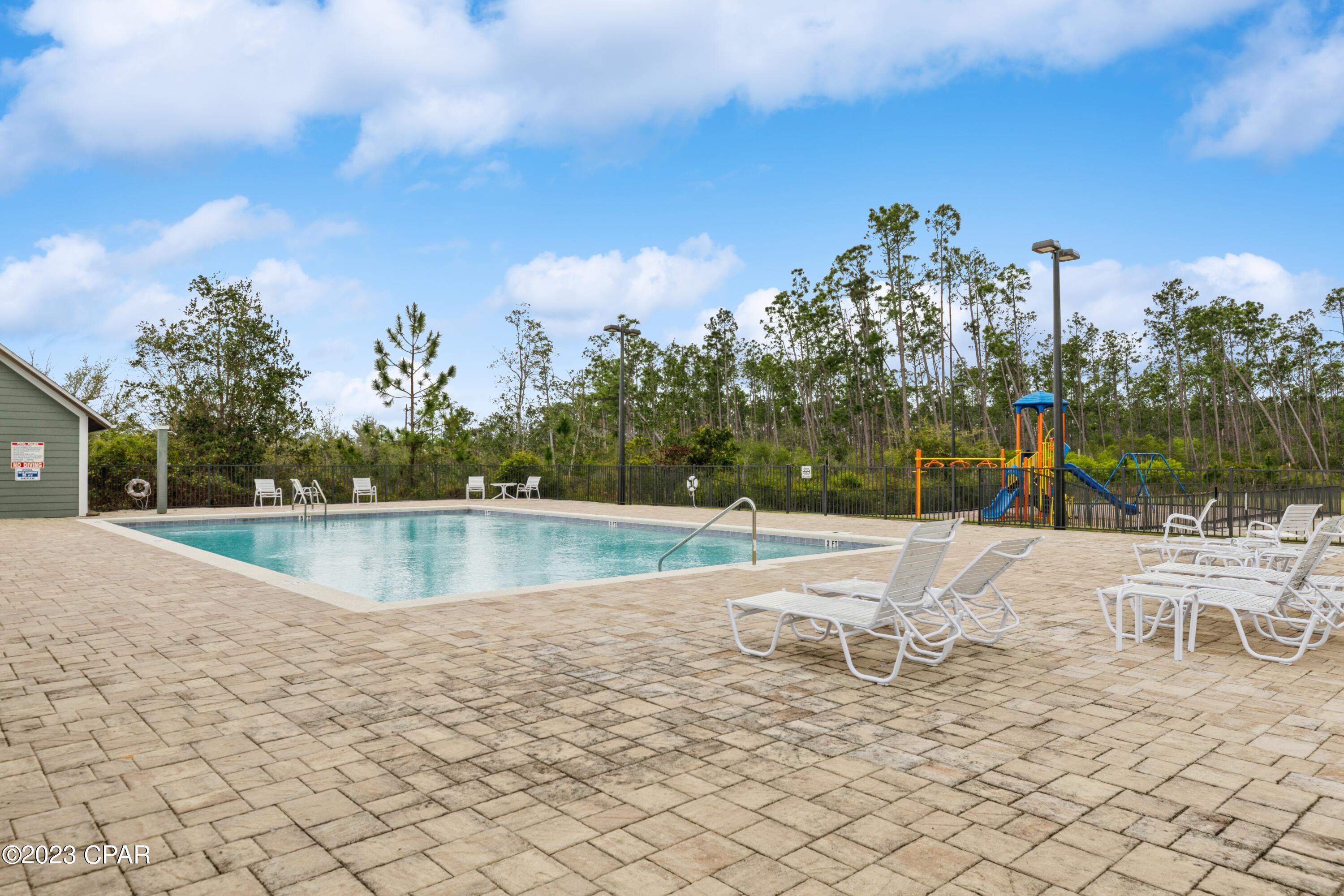 Cedar Creek At Deerpoint Lake - Land