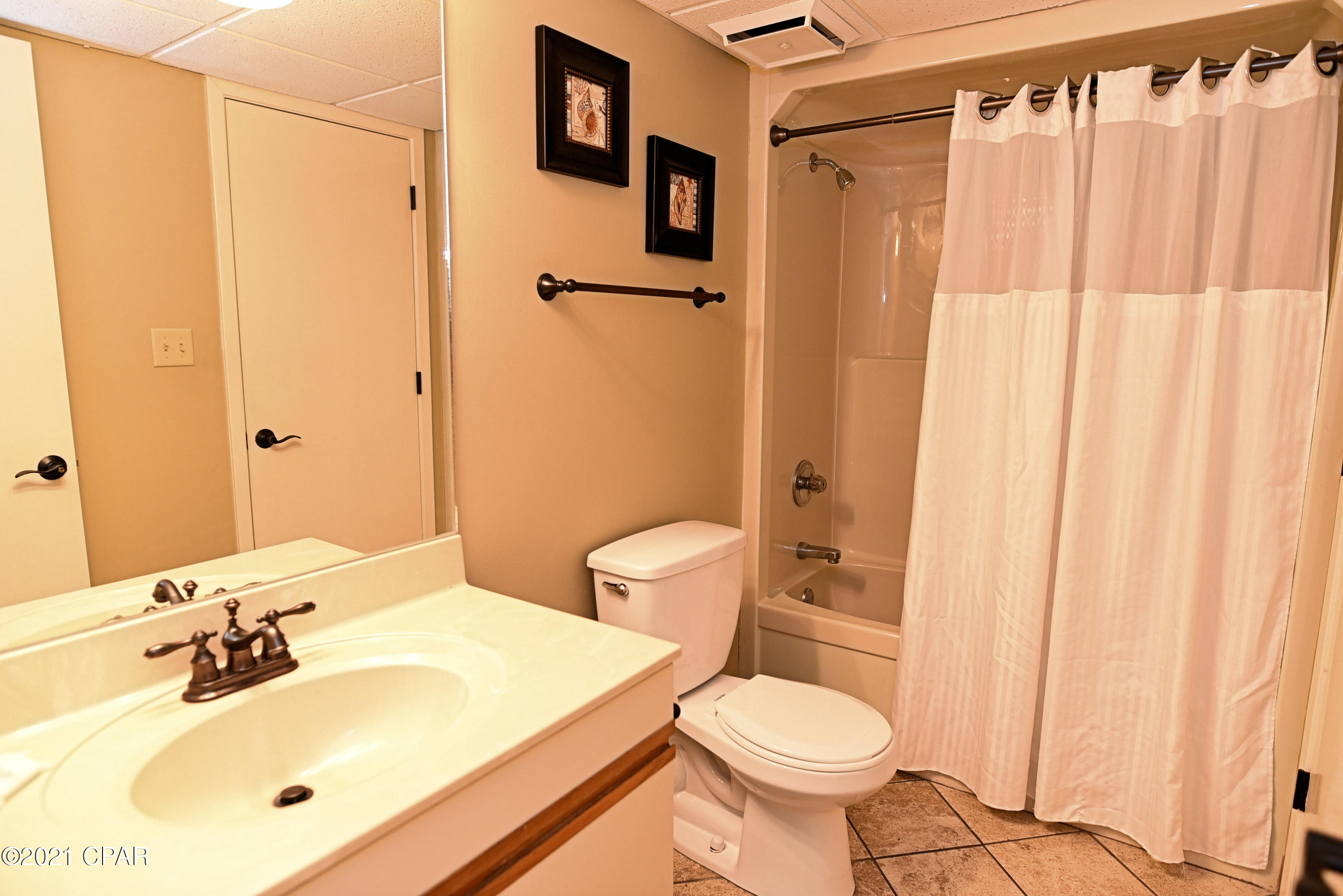 Wimbledon Tennis Villas - Residential