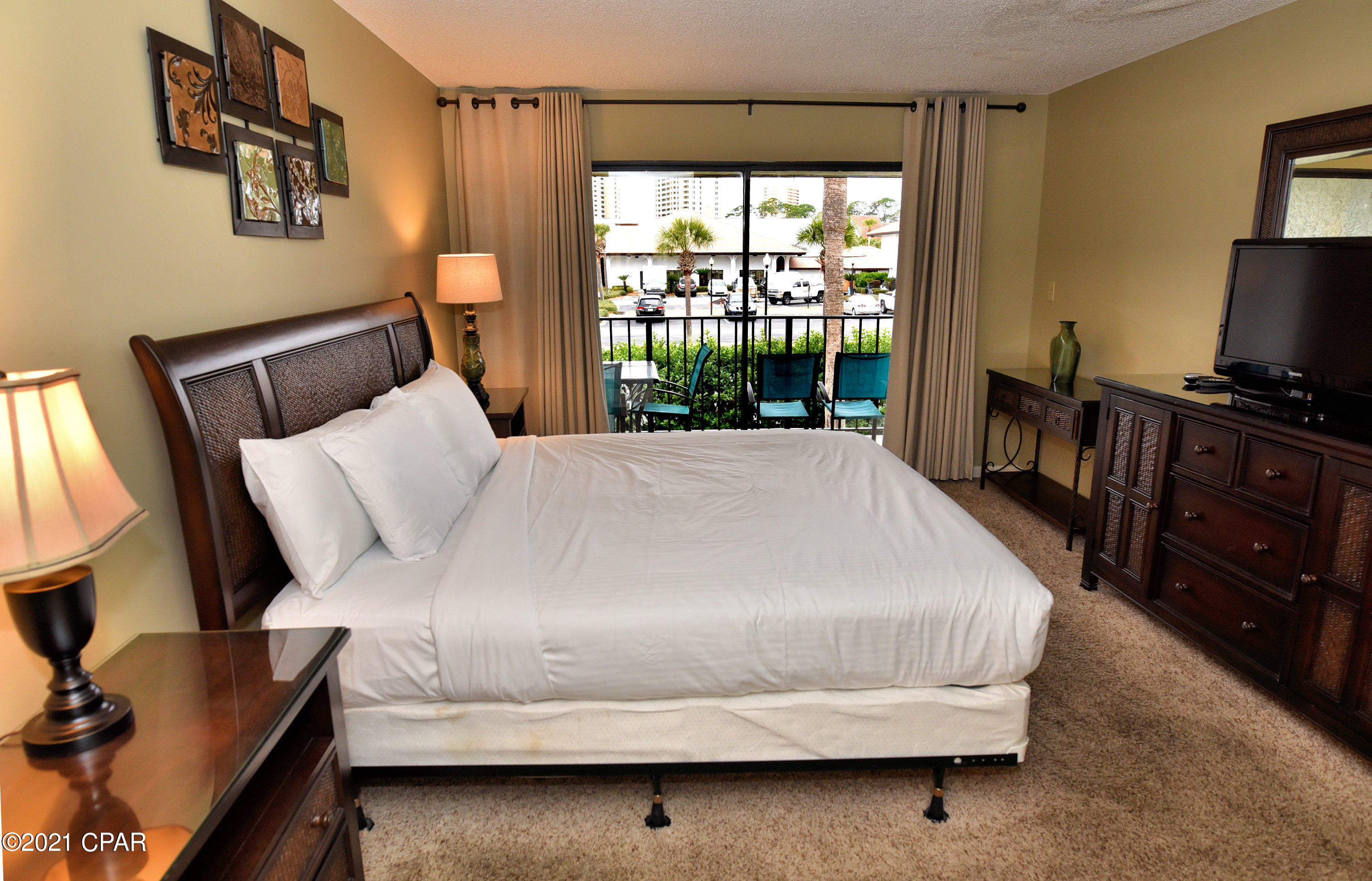 Wimbledon Tennis Villas - Residential