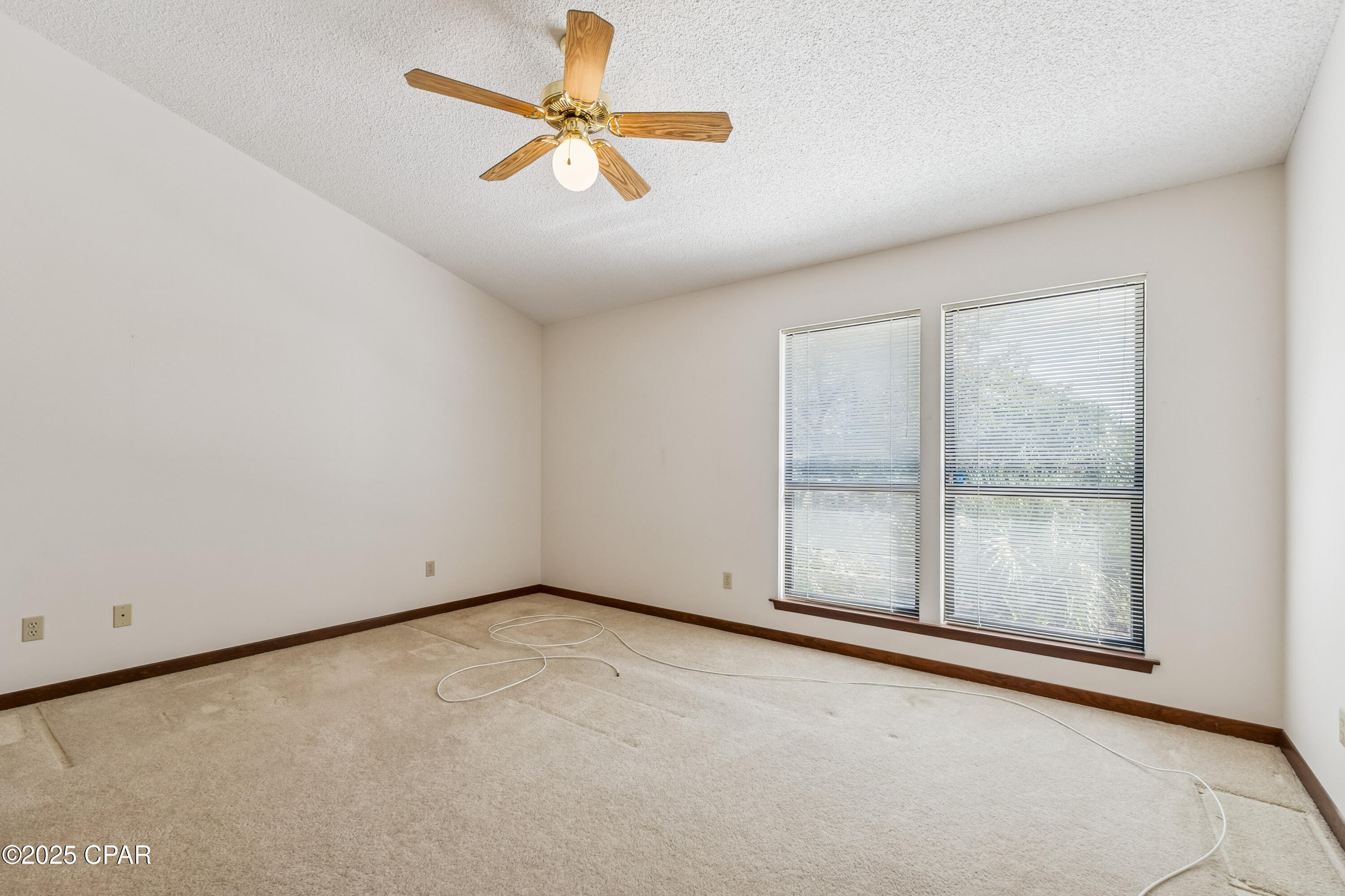 Kings Point Harb. U-2 - Residential