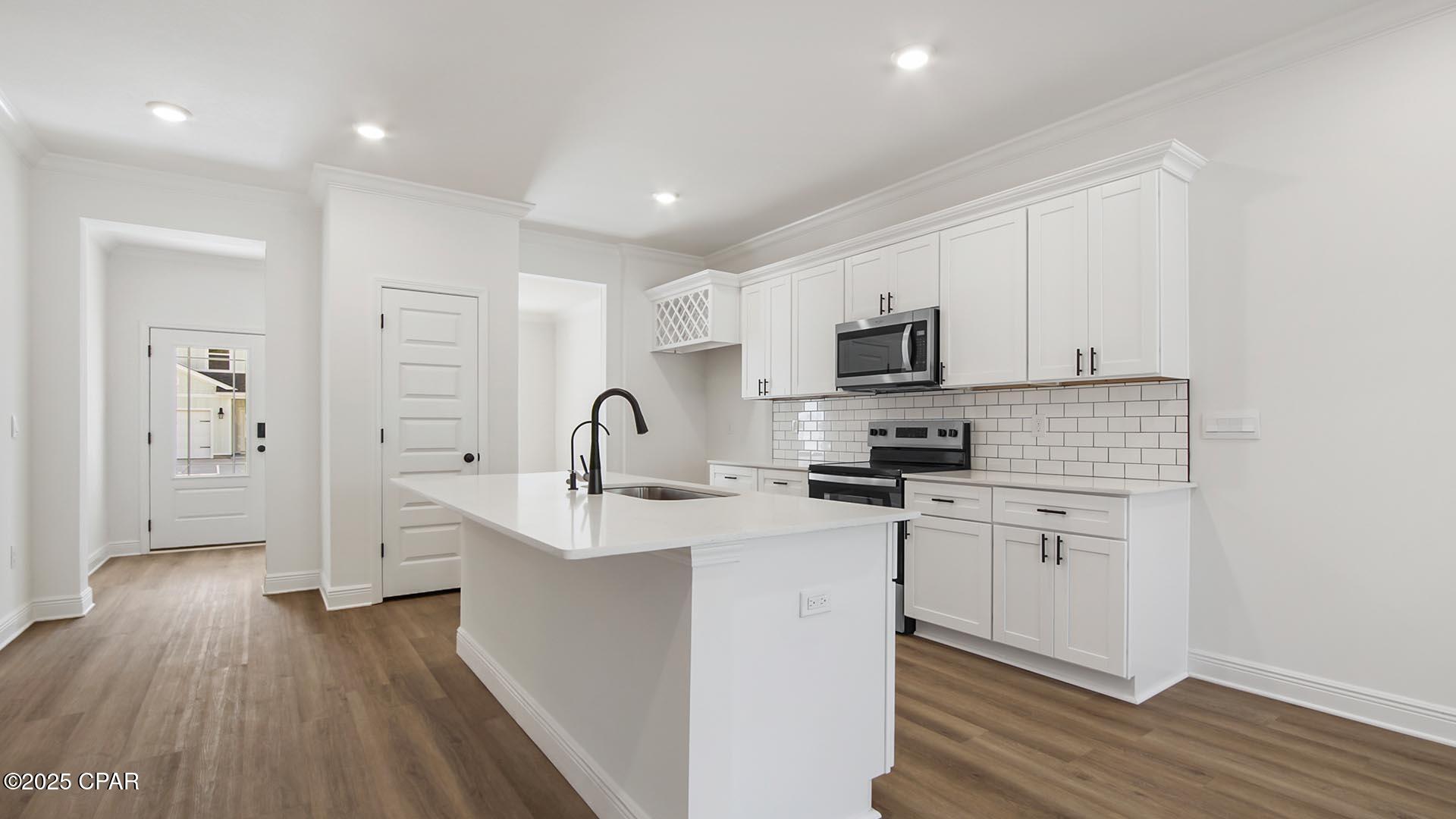 Colonial Landing - Residential