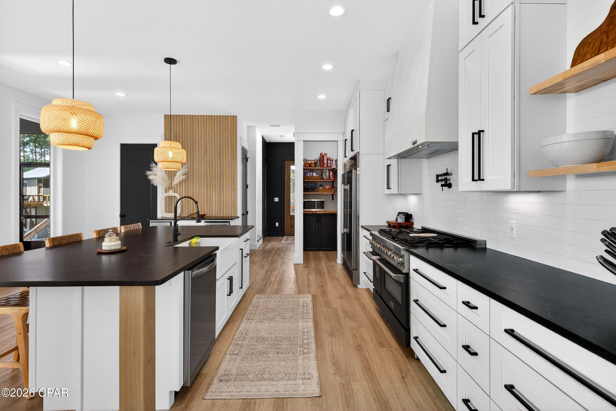 Panama City Beach, Florida, 32413, United States, 5 Bedrooms Bedrooms, ,4 BathroomsBathrooms,Residential,Active,2008889