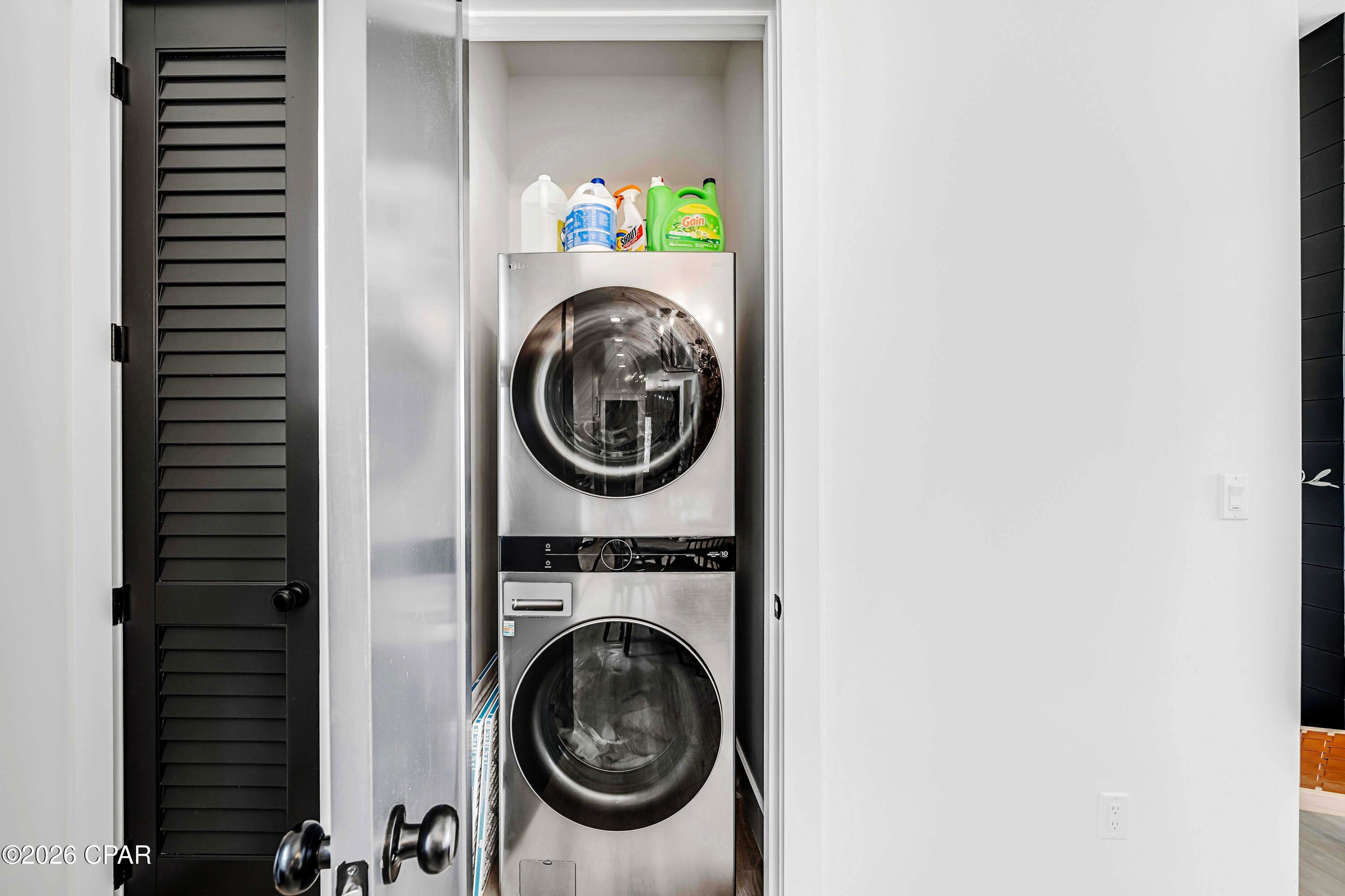 Panama City Beach, Florida, 32413, United States, 5 Bedrooms Bedrooms, ,4 BathroomsBathrooms,Residential,Active,2008889