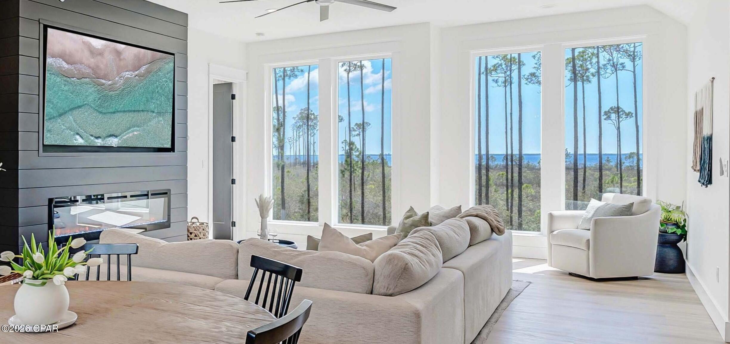 Panama City Beach, Florida, 32413, United States, 5 Bedrooms Bedrooms, ,4 BathroomsBathrooms,Residential,Active,2008889