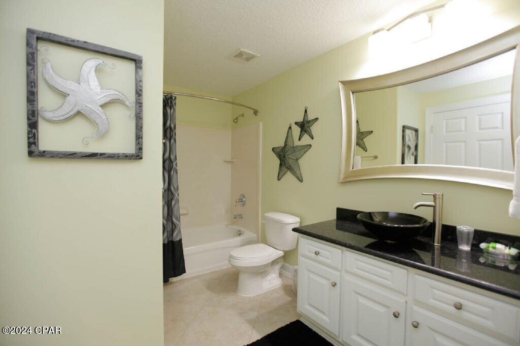 Tropic Winds - Residential