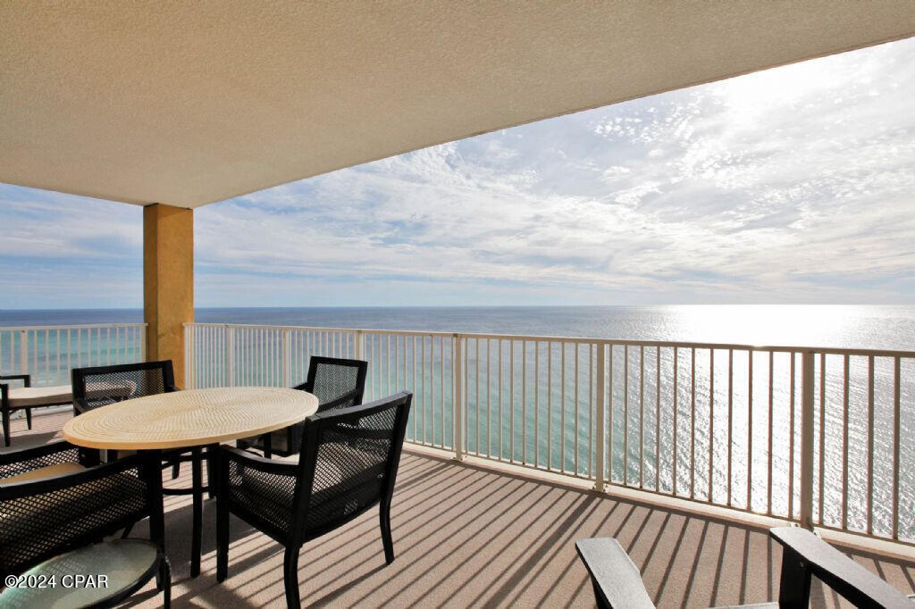 Tropic Winds - Residential