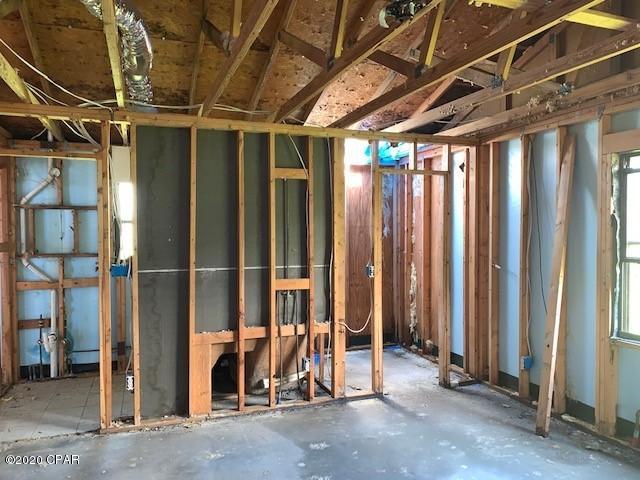 Bay Front Unit 6 - Residential