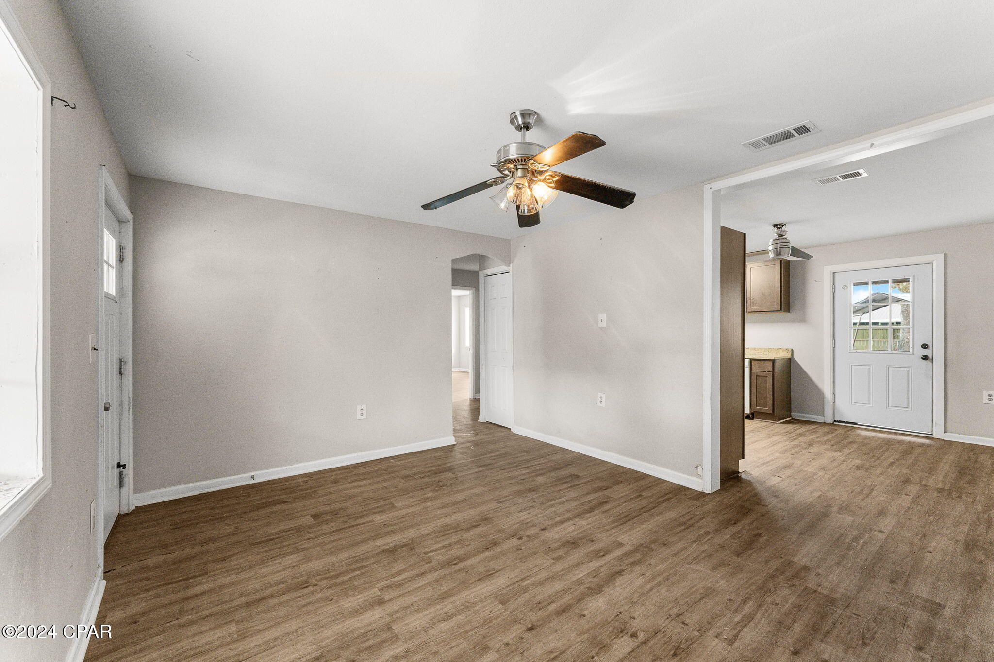 [No Recorded Subdiv] - Residential