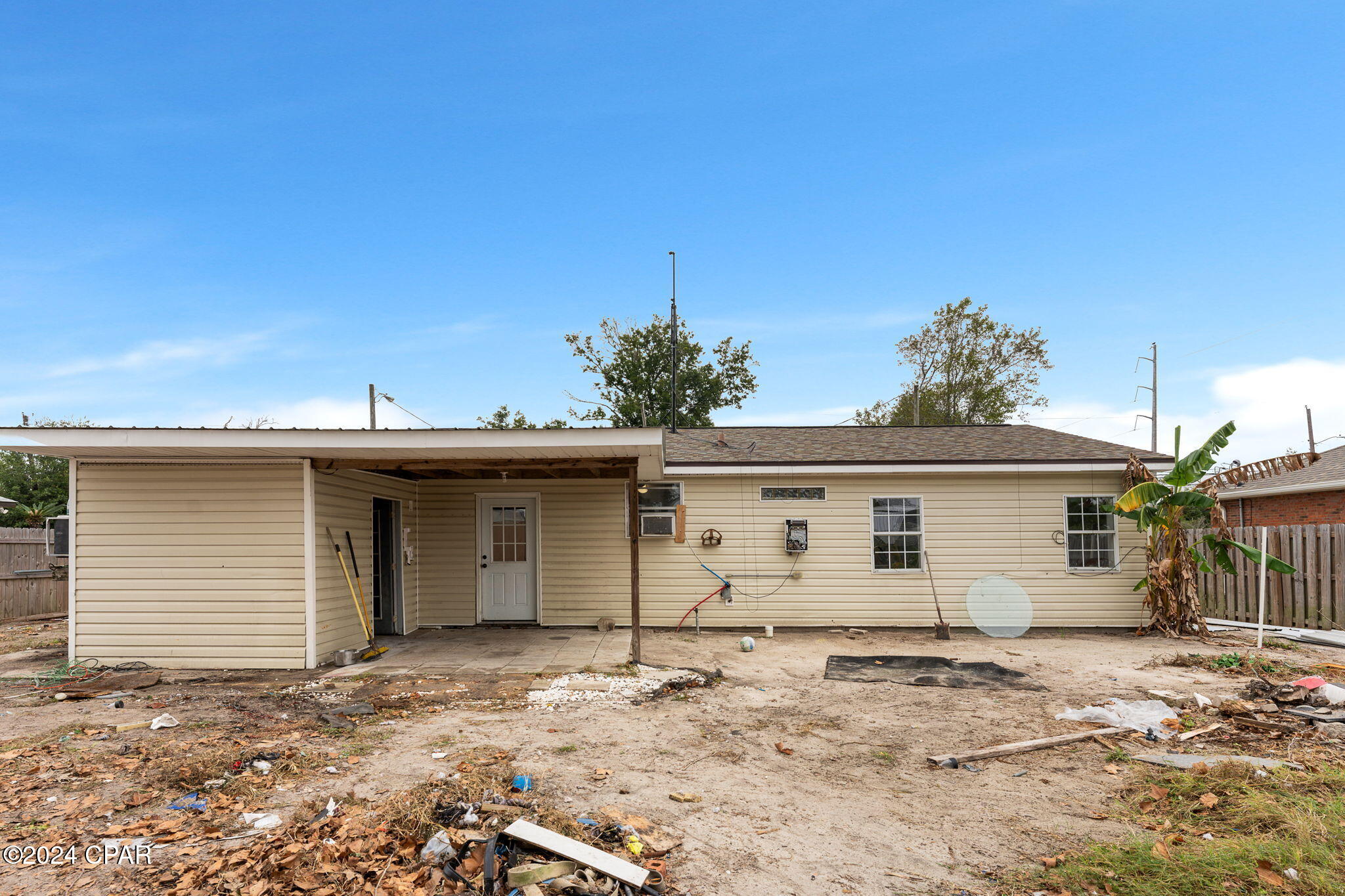 [No Recorded Subdiv] - Residential