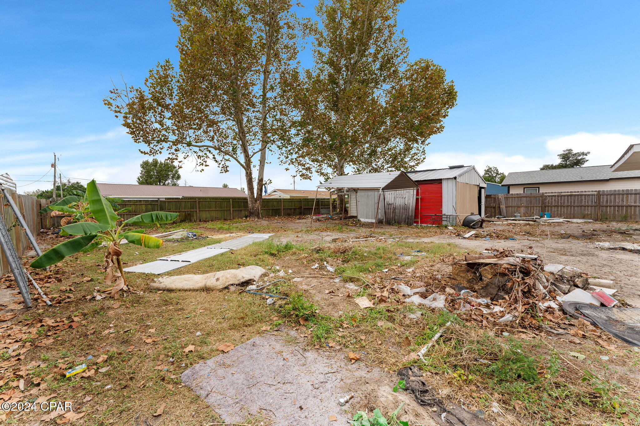 [No Recorded Subdiv] - Residential