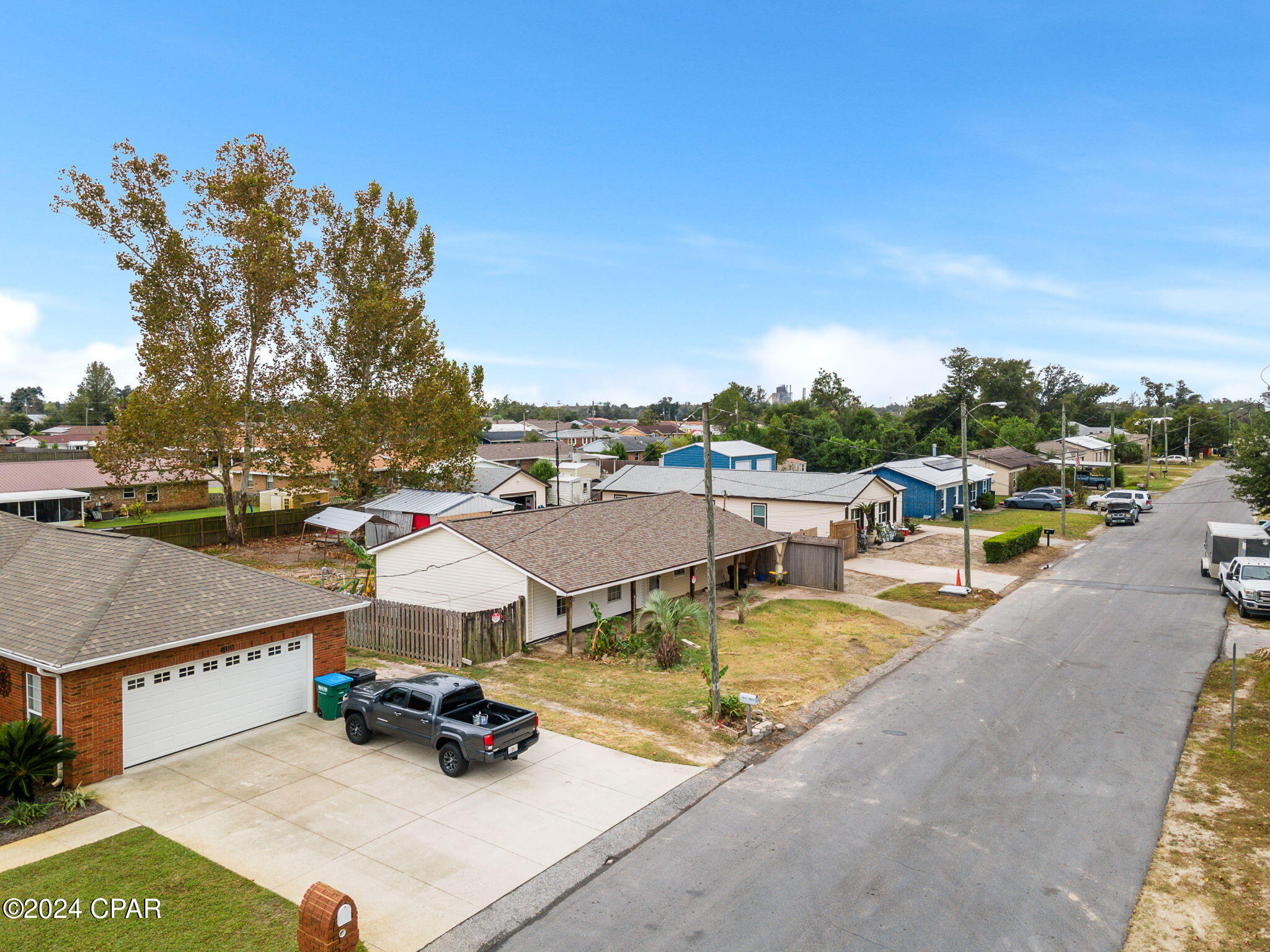 [No Recorded Subdiv] - Residential