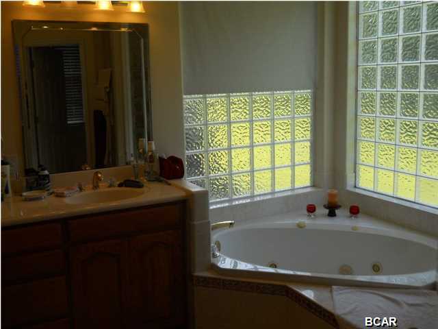 Mowat Highlands Ph VI - Residential Lease