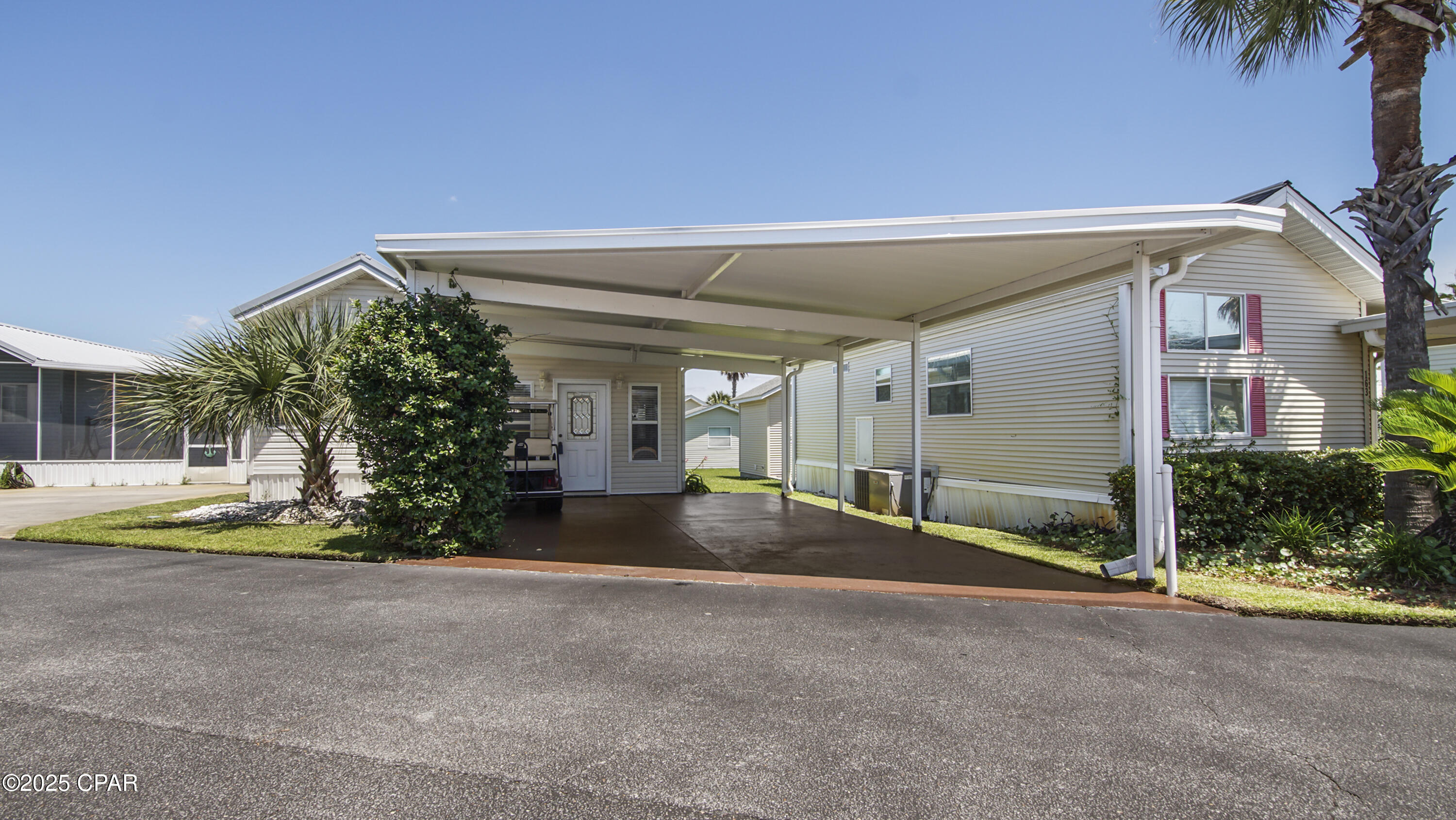 Emerald Pointe Resort - Residential