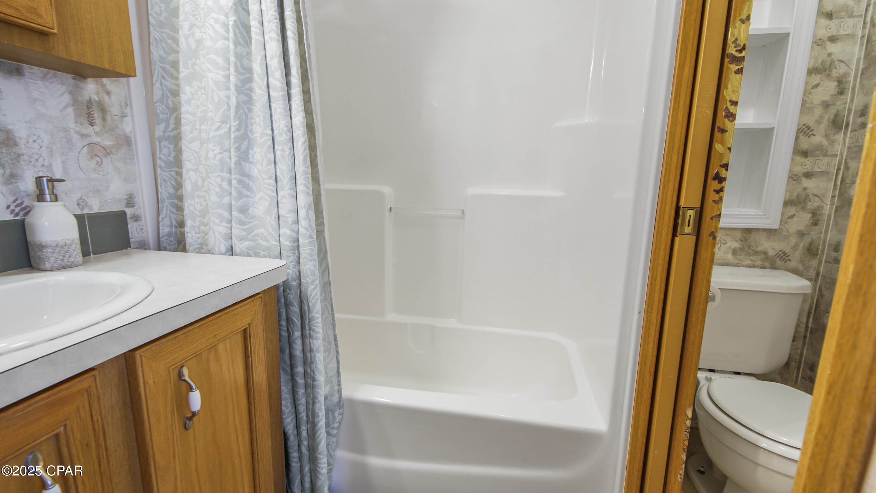 Emerald Pointe Resort - Residential