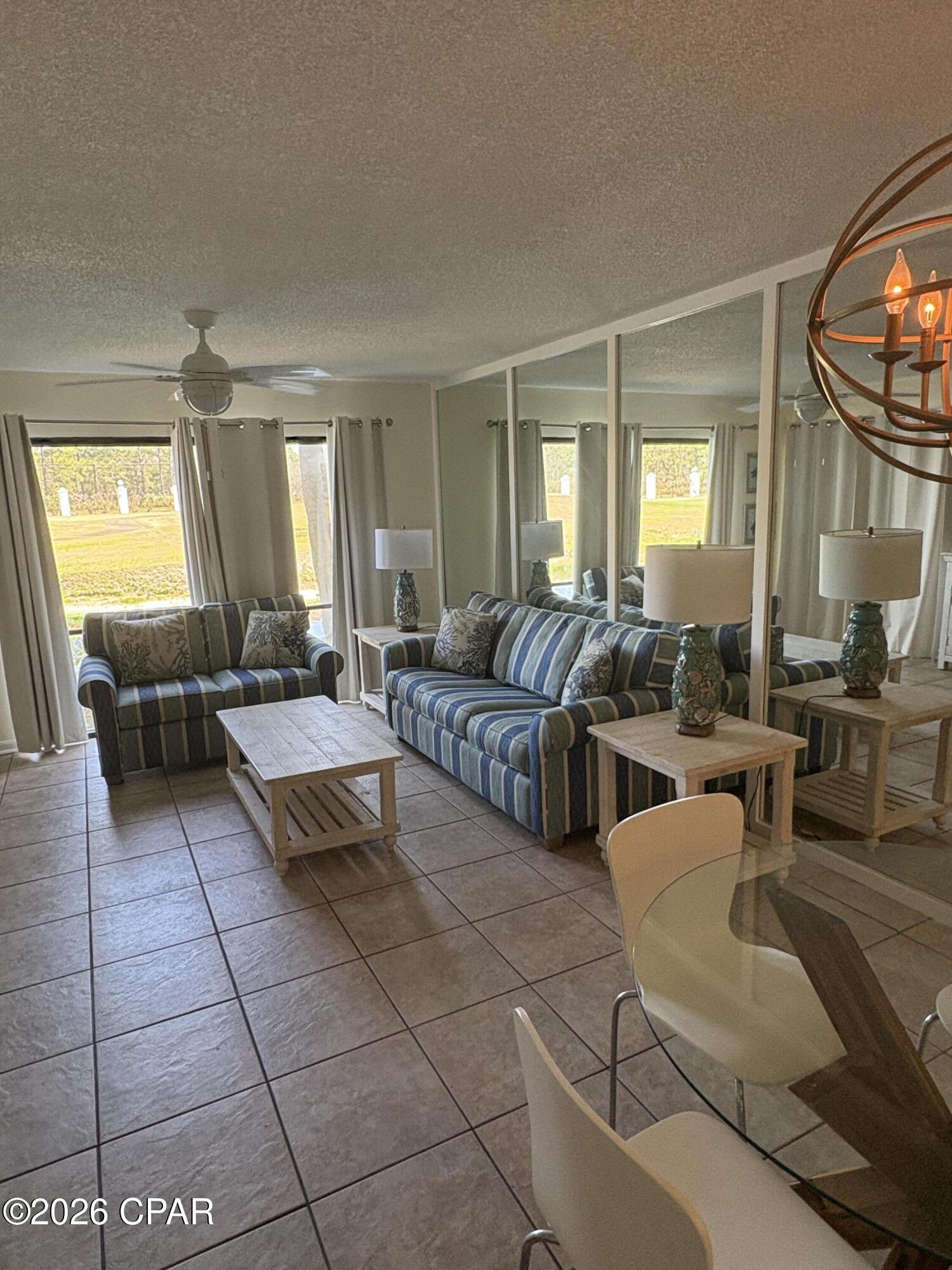 Edgewater Golf Villas V-B - Residential