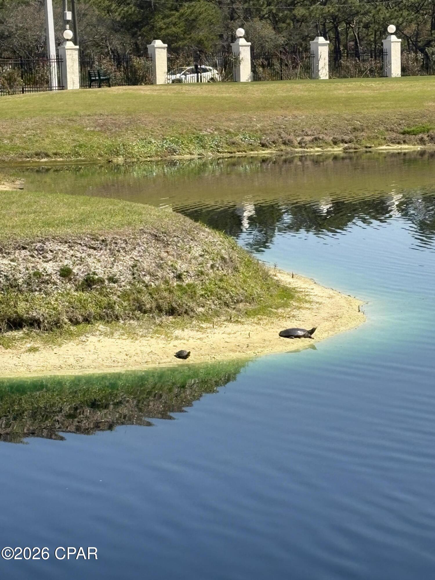 Edgewater Golf Villas V-B - Residential