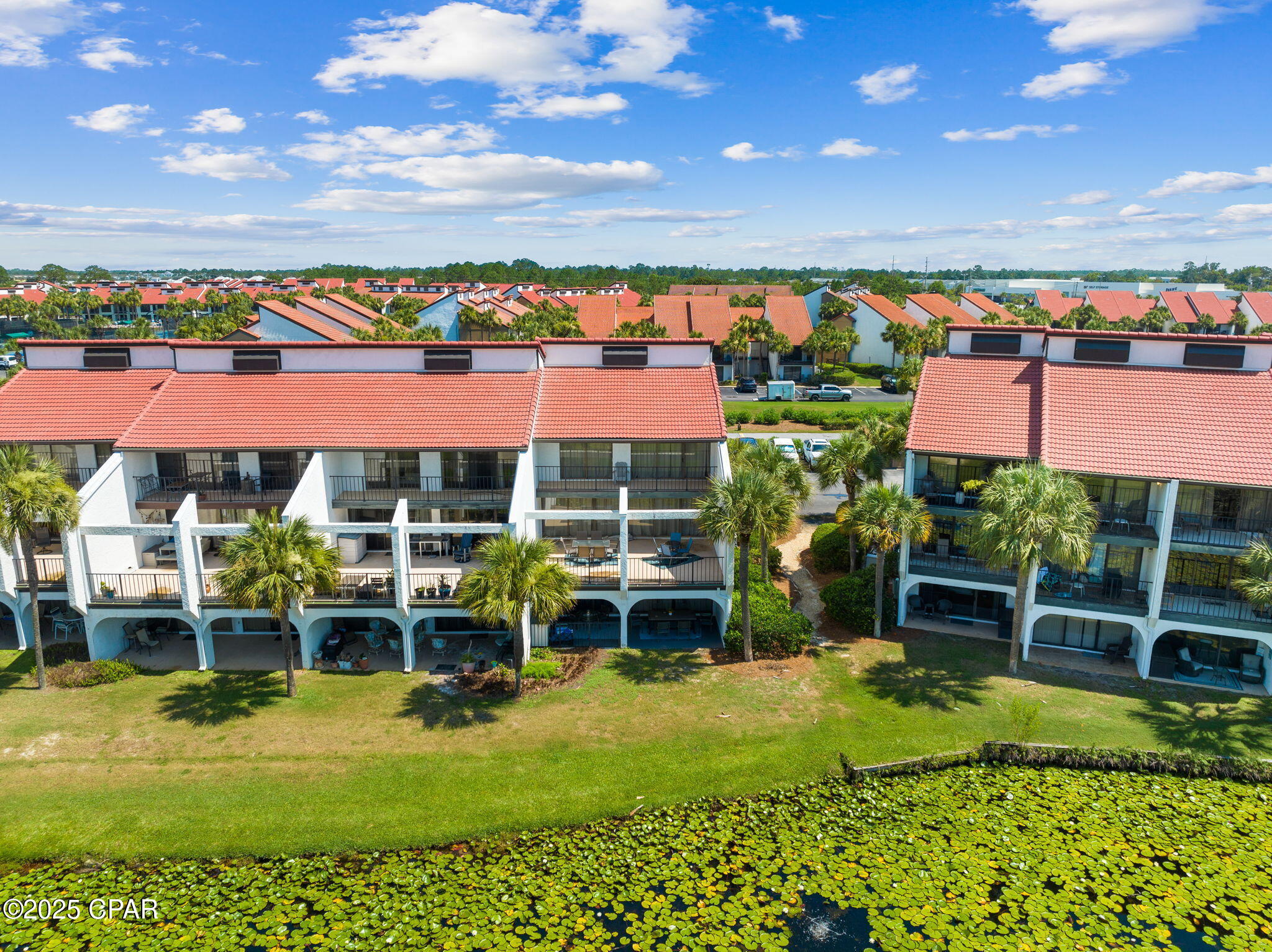 Edgewater Golf Villas 1 - Residential