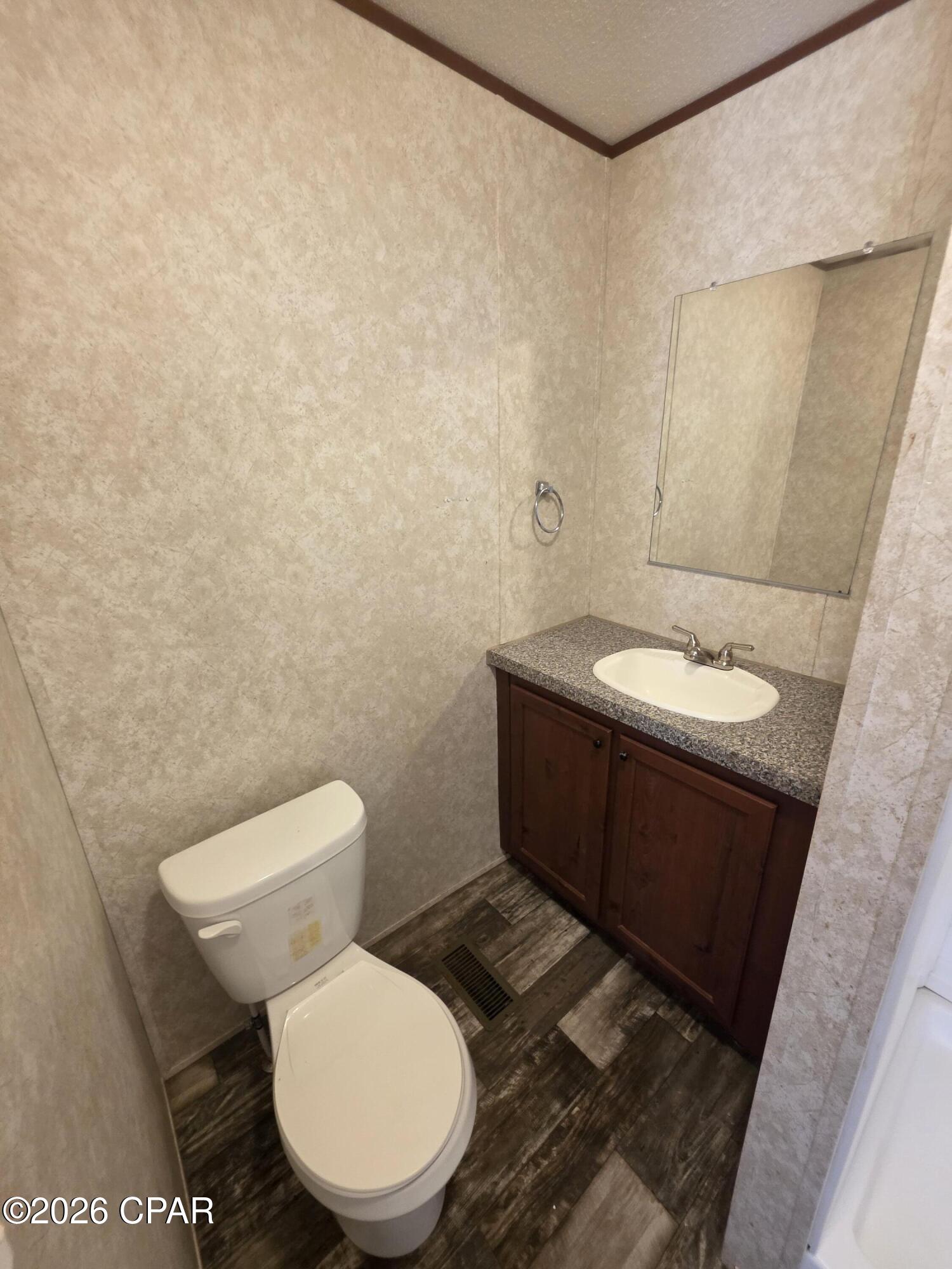 [No Recorded Subdiv] - Residential Lease