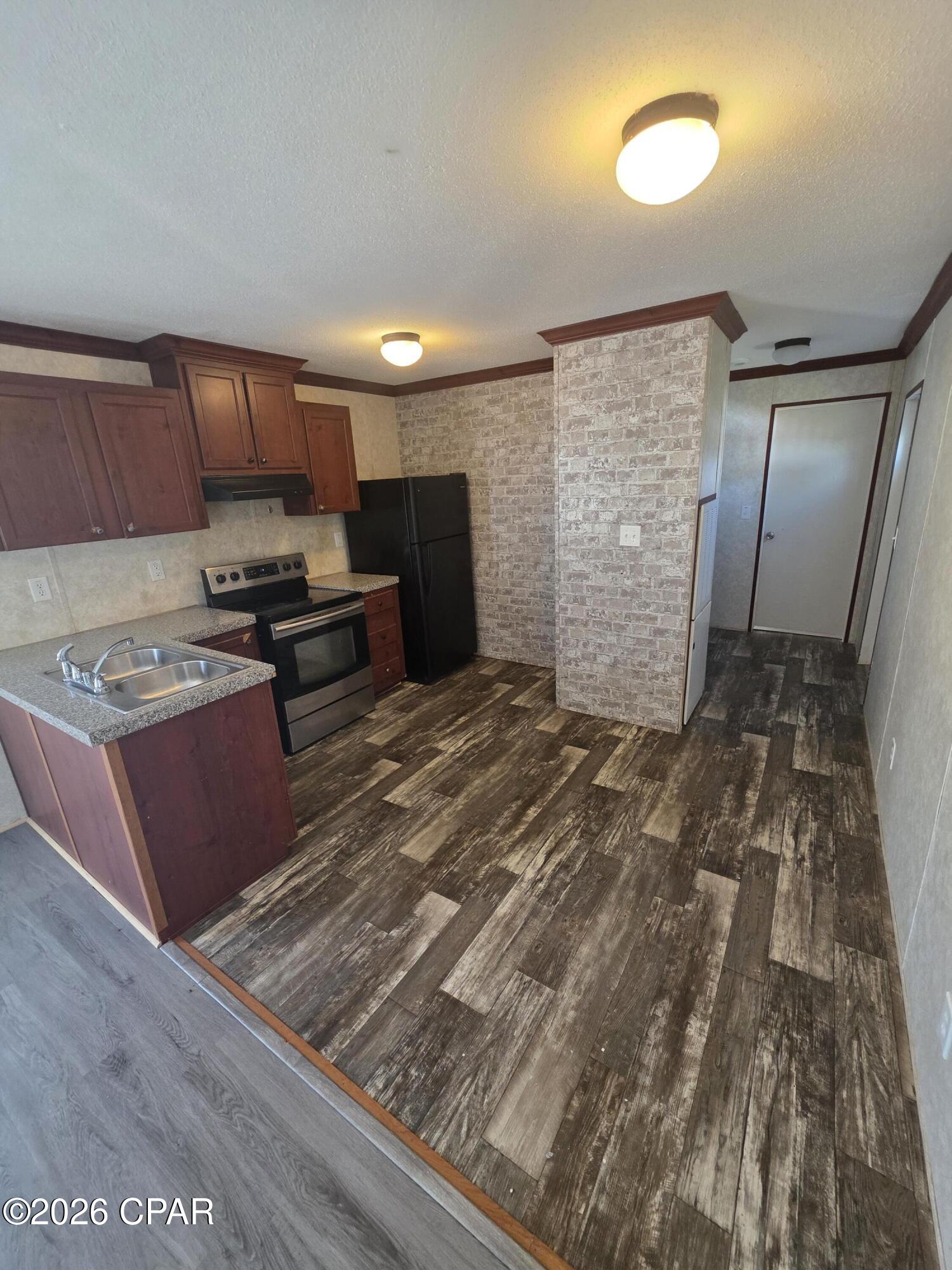 [No Recorded Subdiv] - Residential Lease