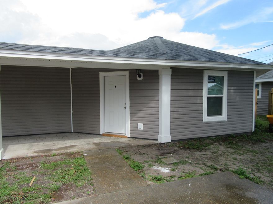 Very nice completely renovated home with 2 bedroom 1 bath located in the much desired Central Panama City. Newly painted, new appliances, new floors, new counter tops, upgraded fixtures, vaulted ceilings and fenced in community courtyard. Convenient to shopping and dining. All property sizes and ages are approximate, please measure and/or verify if important. School assignments are subject to change, please check with Bay County for most accurate information. Deposit is the same as the rent. Pets allowed. Breed restrictions apply with owner approval only.