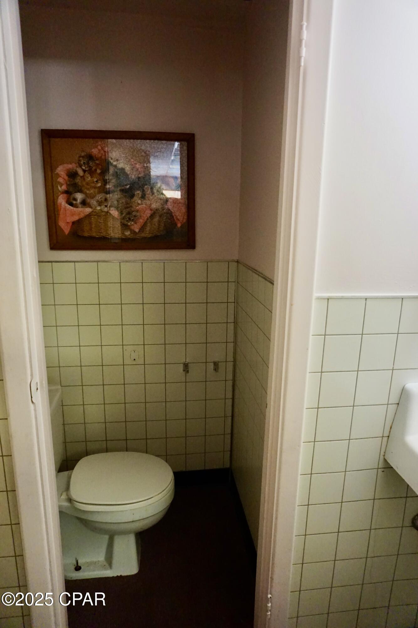 [No Recorded Subdiv] - Commercial Sale