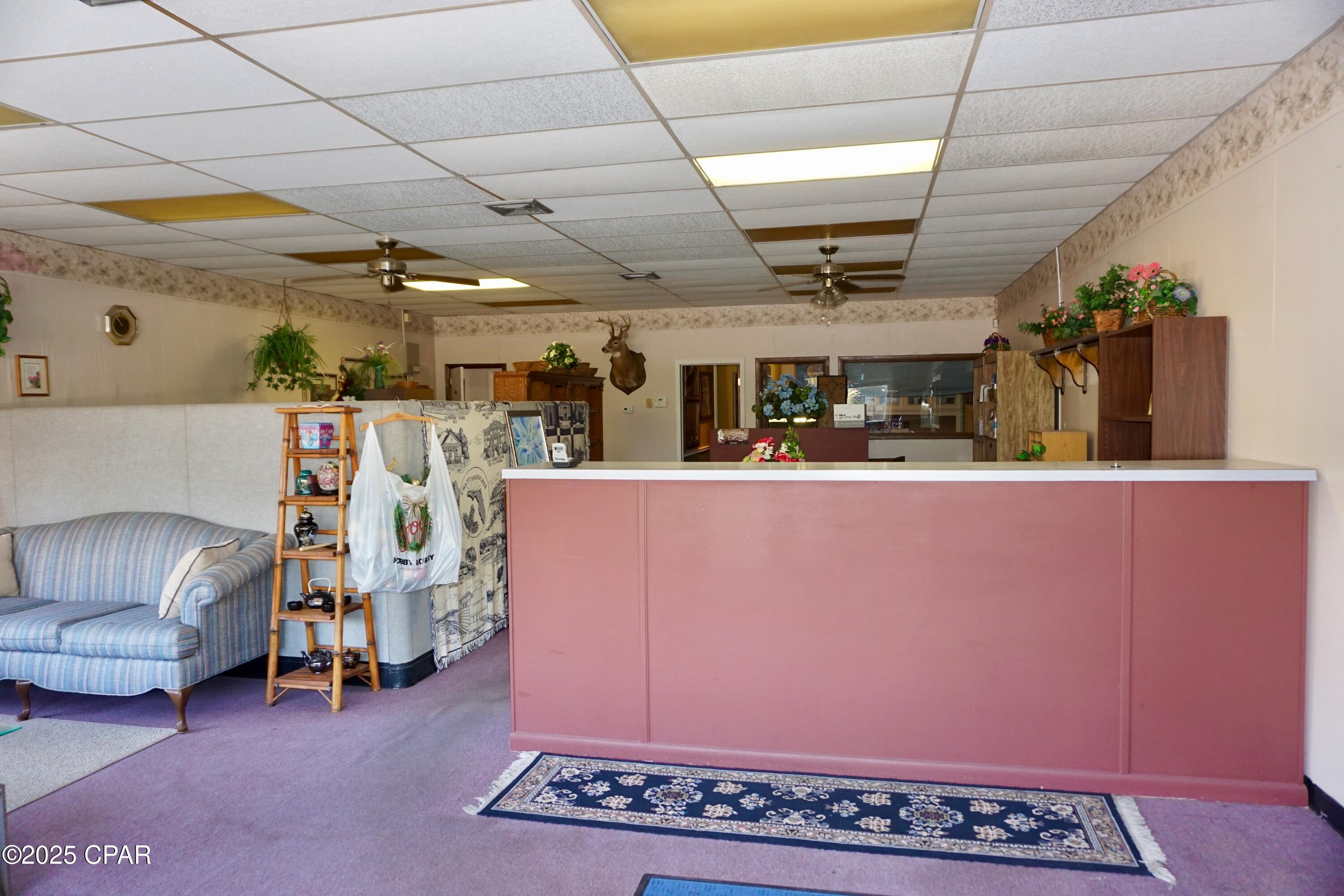 [No Recorded Subdiv] - Commercial Sale