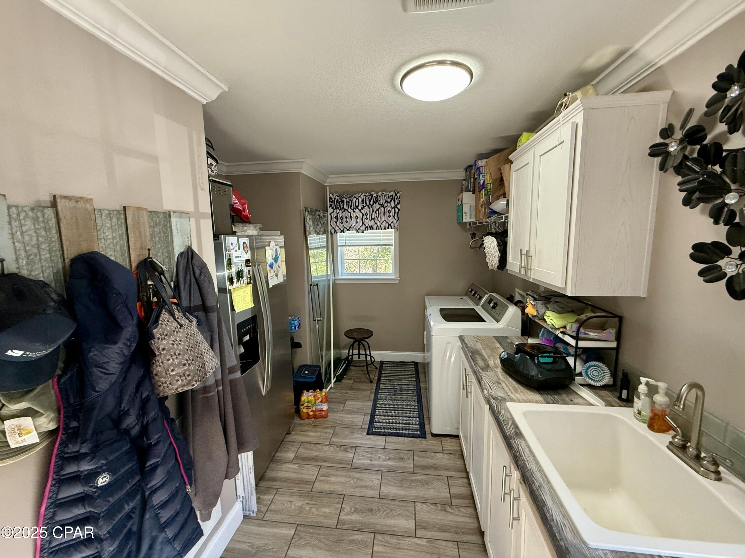 Paradise Lakes - Residential