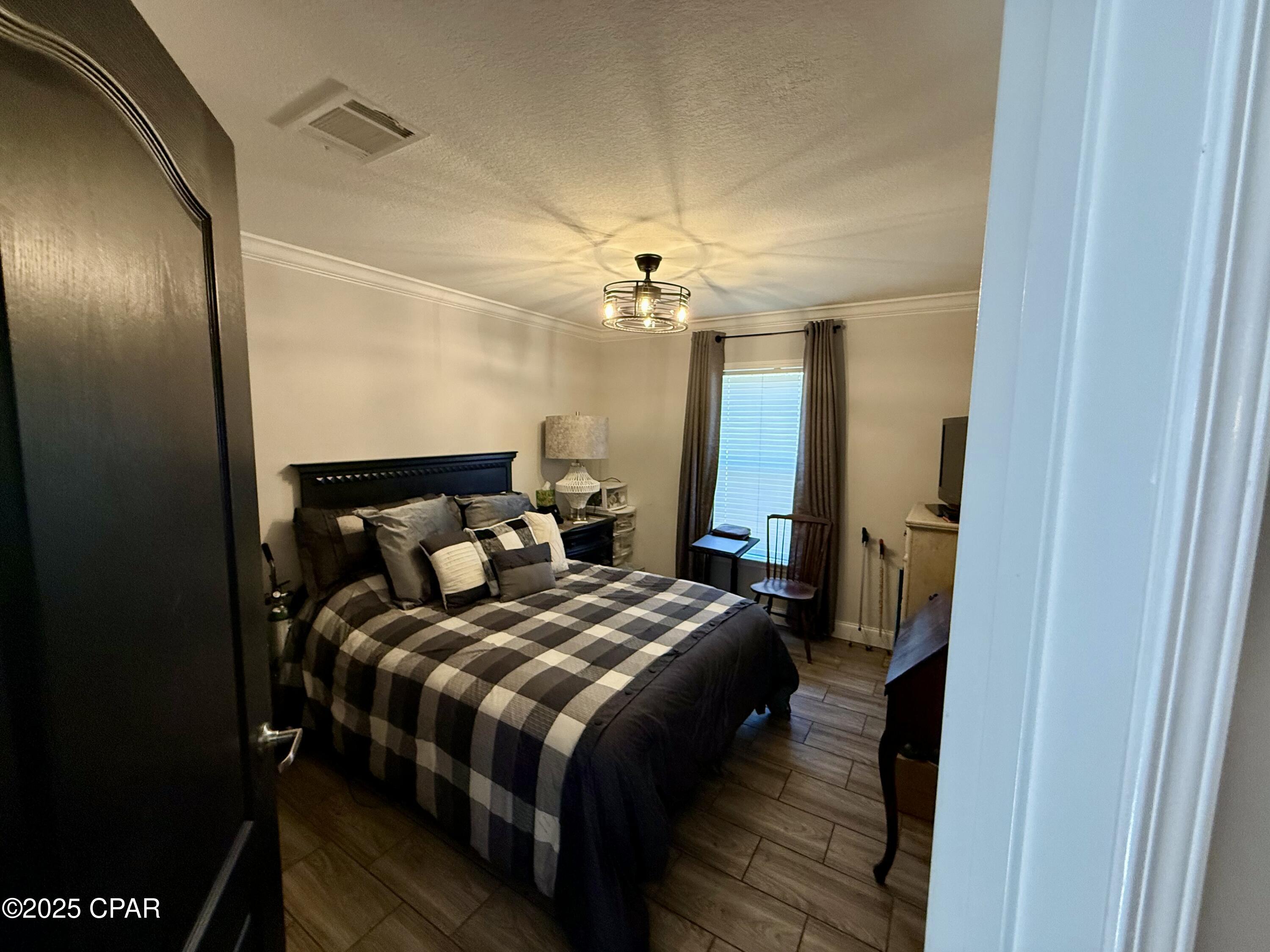 Paradise Lakes - Residential