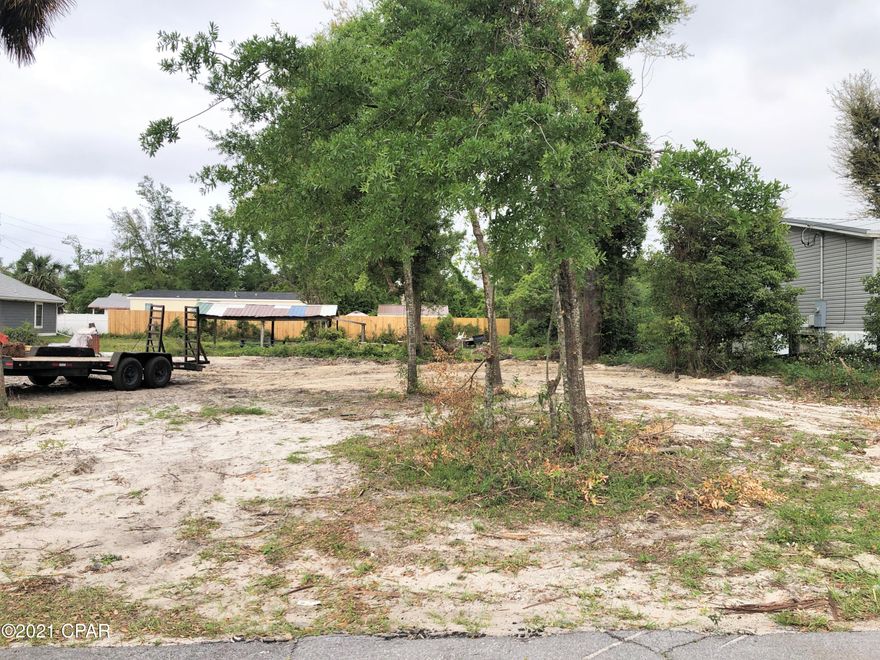 46x90 CLEARED LOT FOR SALE!  The lot and house next door are also for sale (000 Claire Ave & 3707 E 2nd St). Purchase all three for a package deal! Call today for more info!