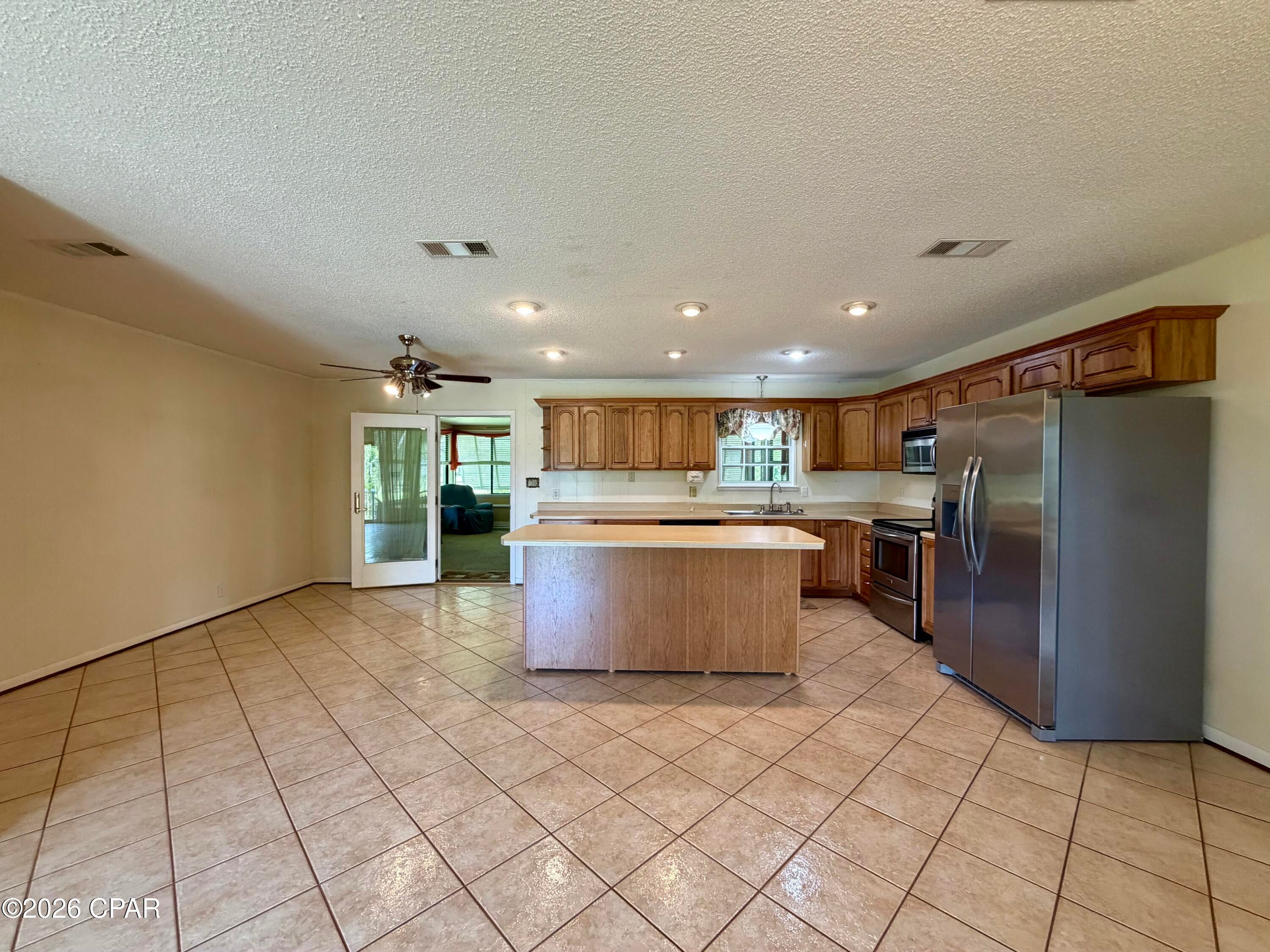 2856 Wildwood Circle