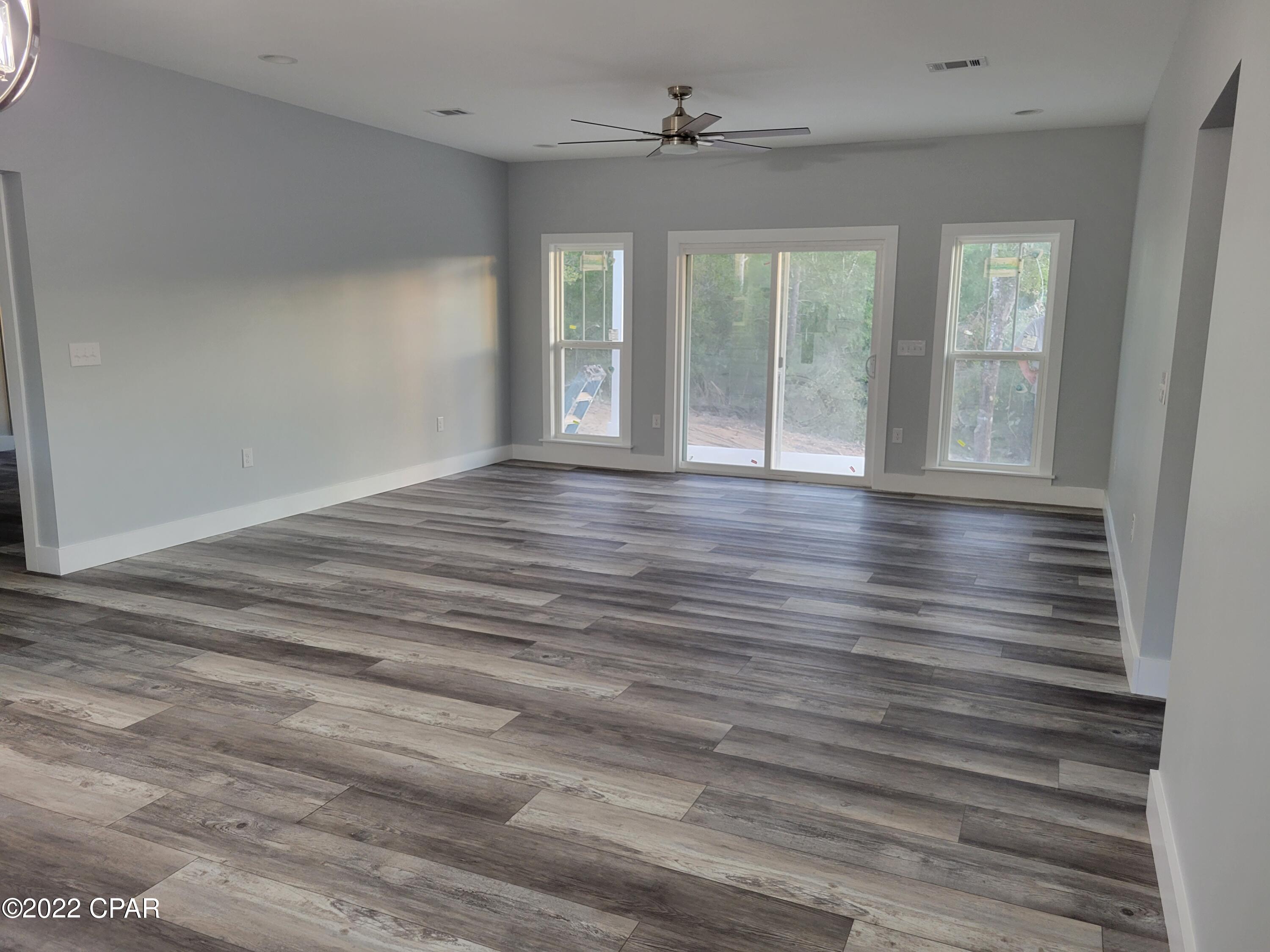 Leisure Lakes - Residential