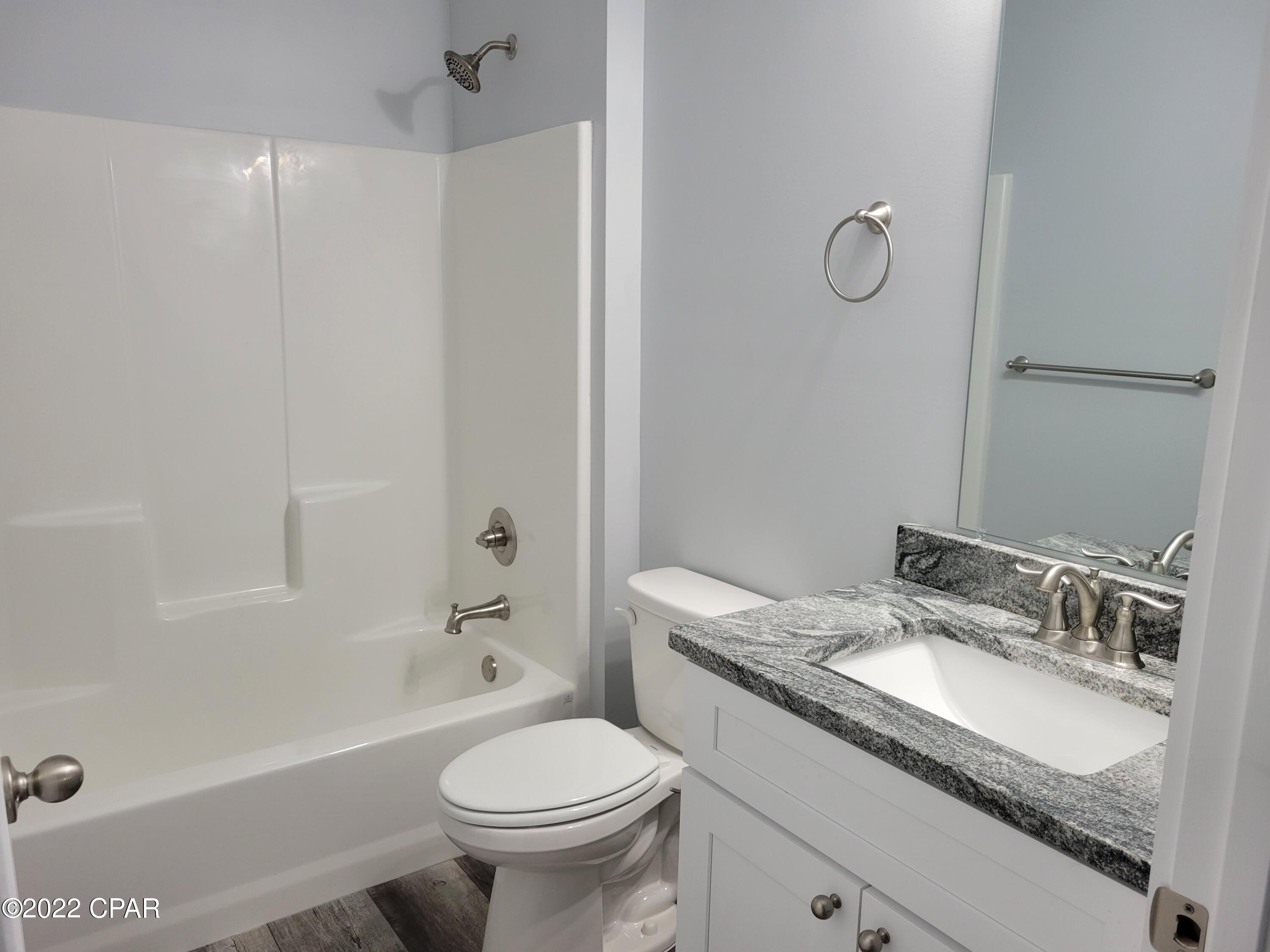 Leisure Lakes - Residential