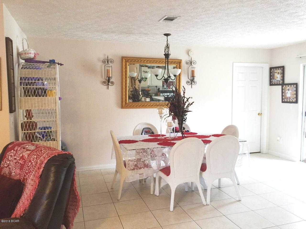 Pine Tree Place Unit 1 - Residential