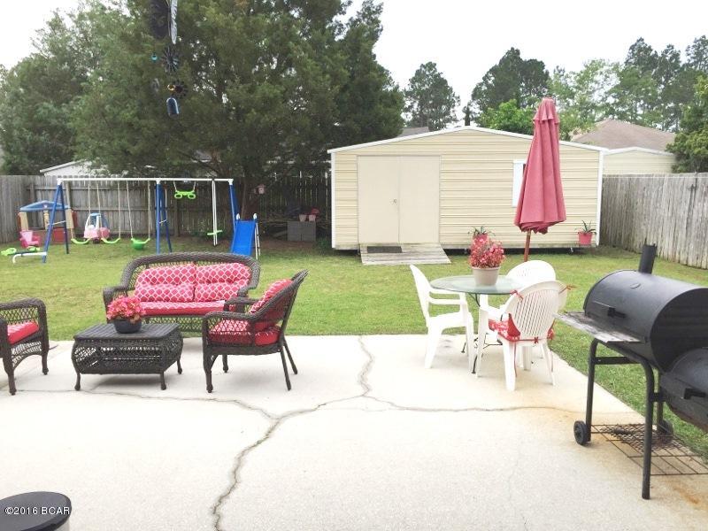 Pine Tree Place Unit 1 - Residential