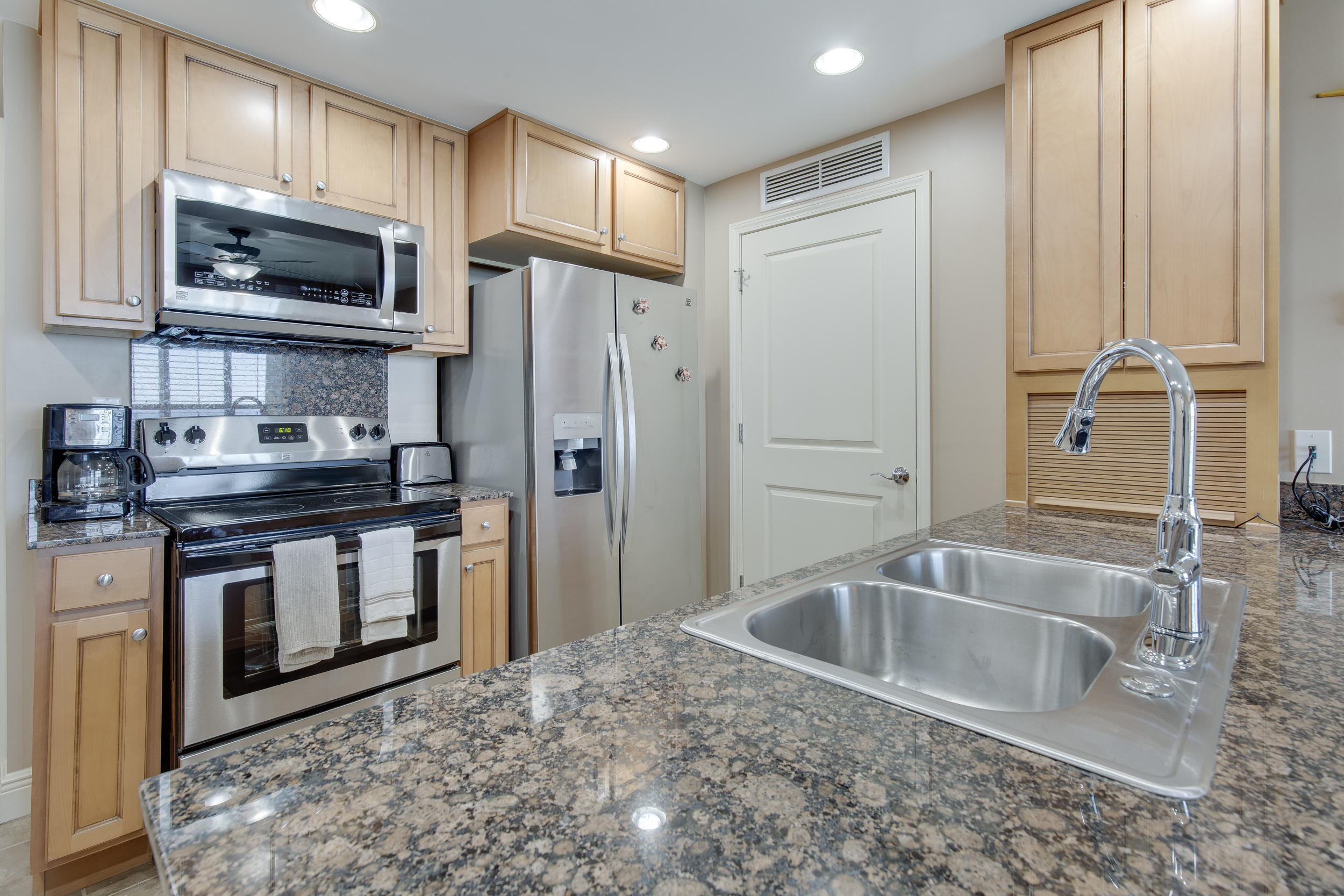 Sterling Breeze - Residential