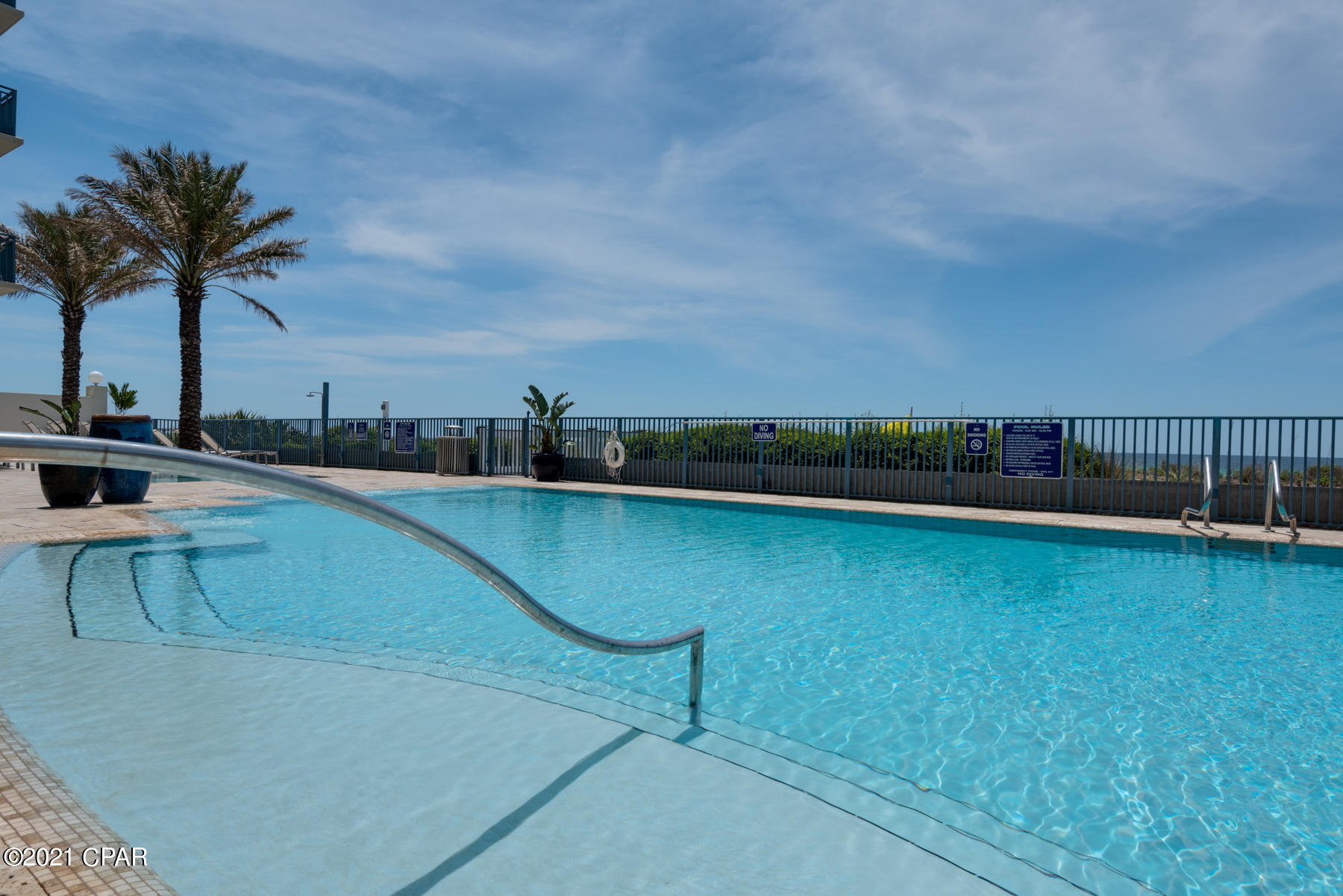 Sterling Breeze - Residential