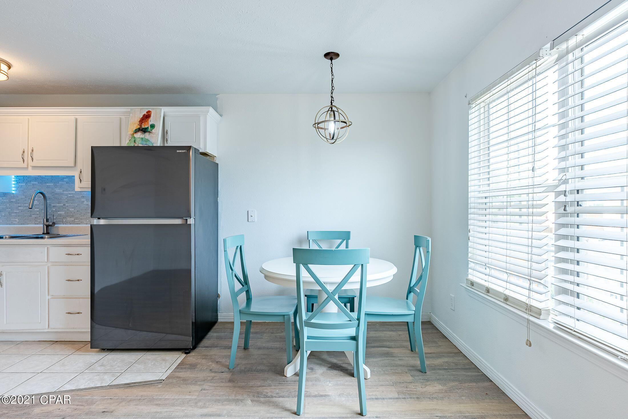 Fernwood Park - Residential