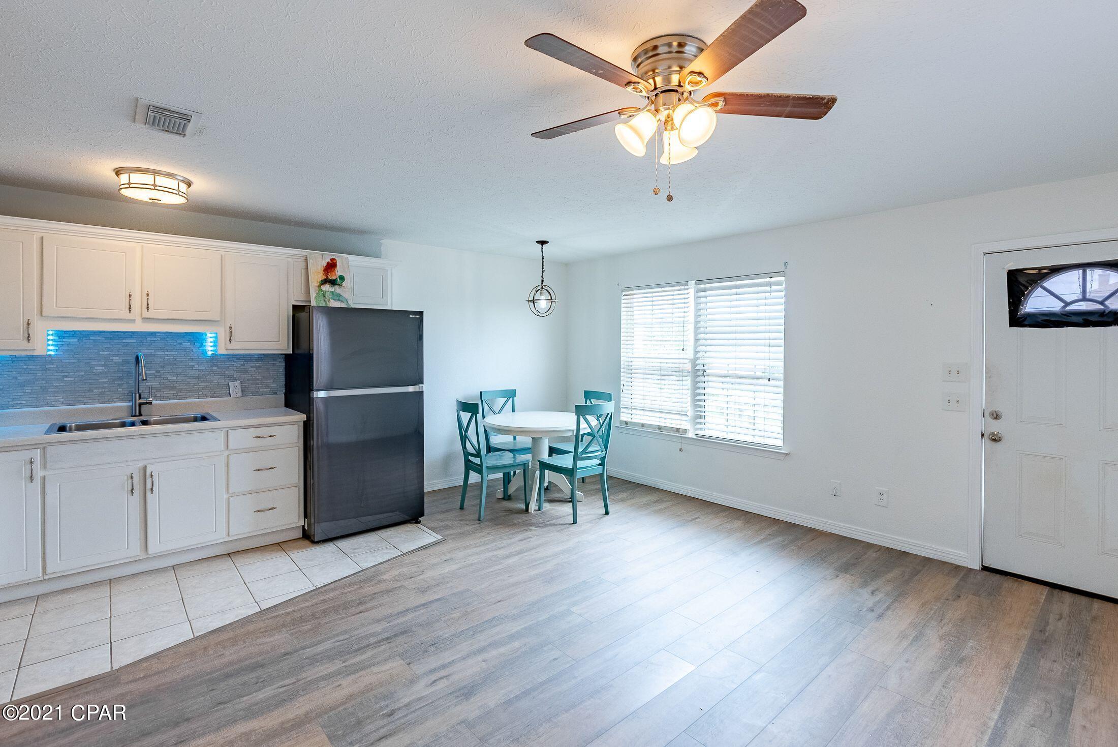 Fernwood Park - Residential