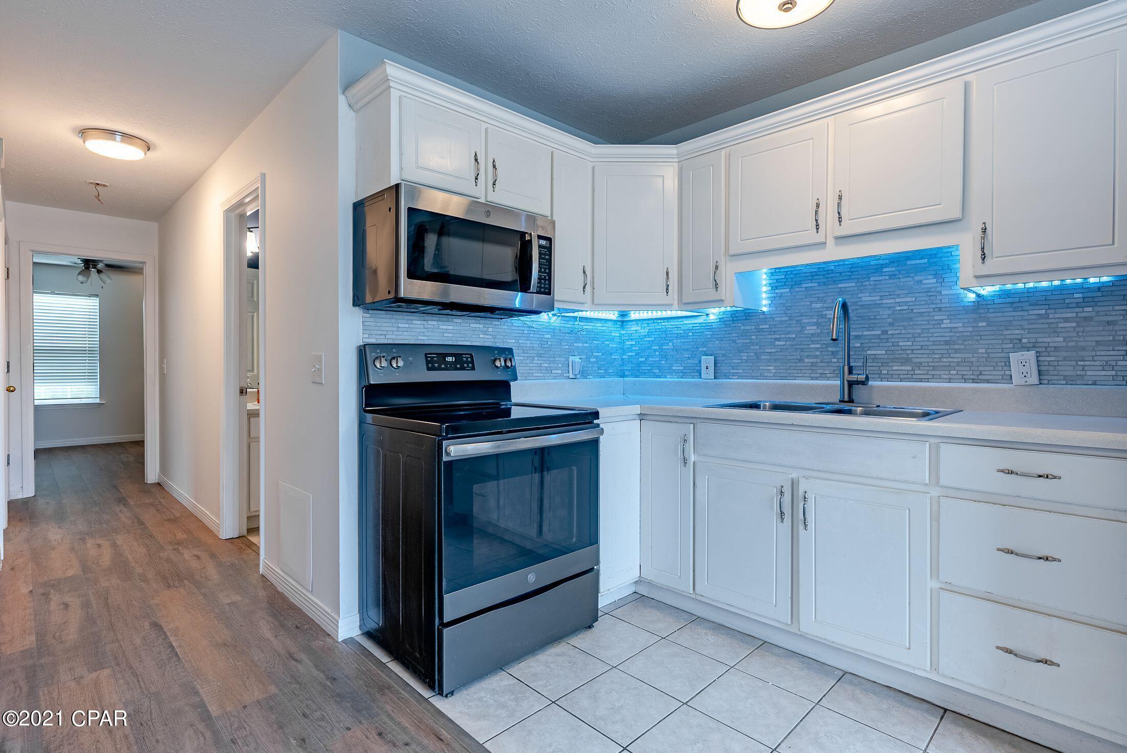 Fernwood Park - Residential