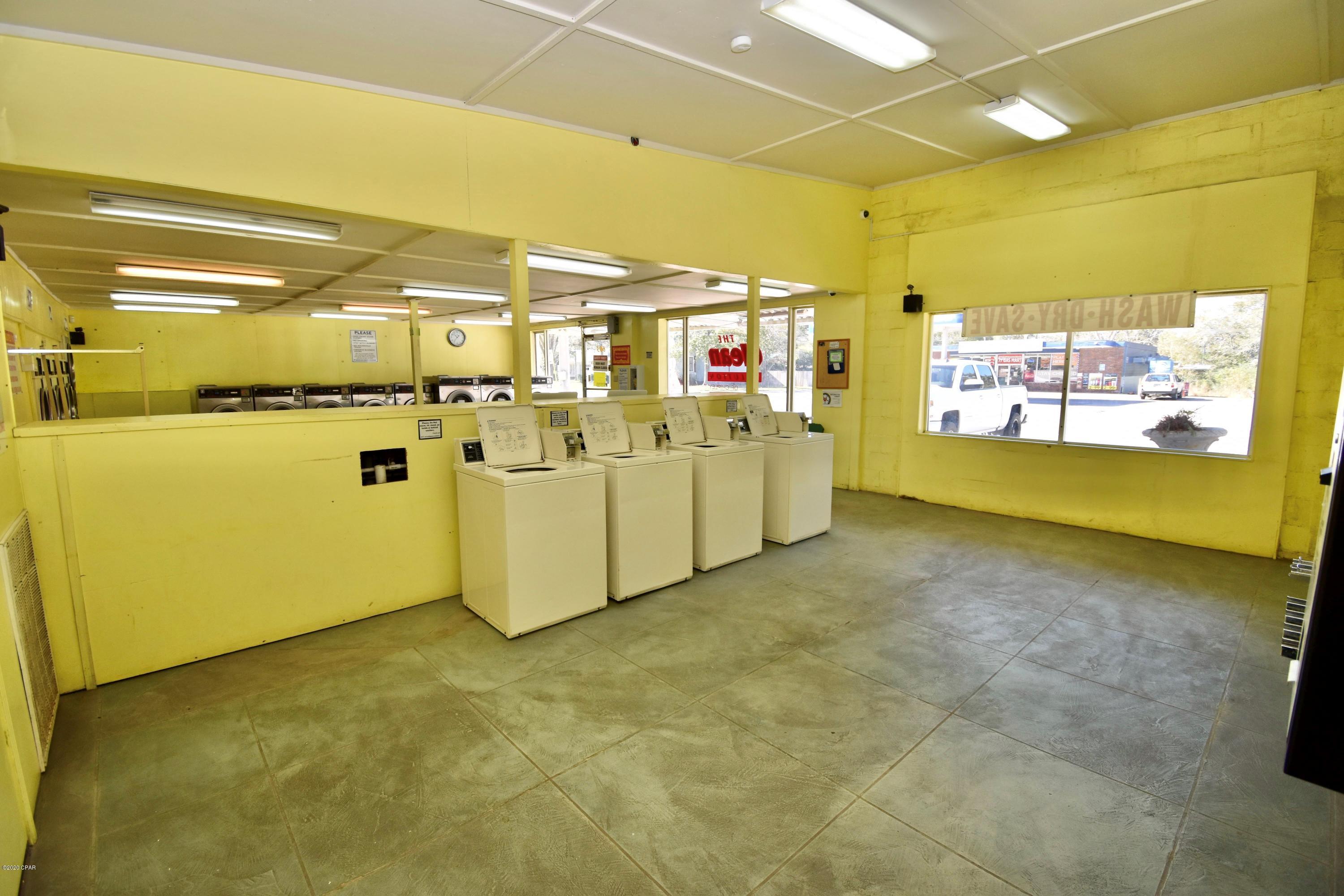 [No Recorded Subdiv] - Commercial Sale