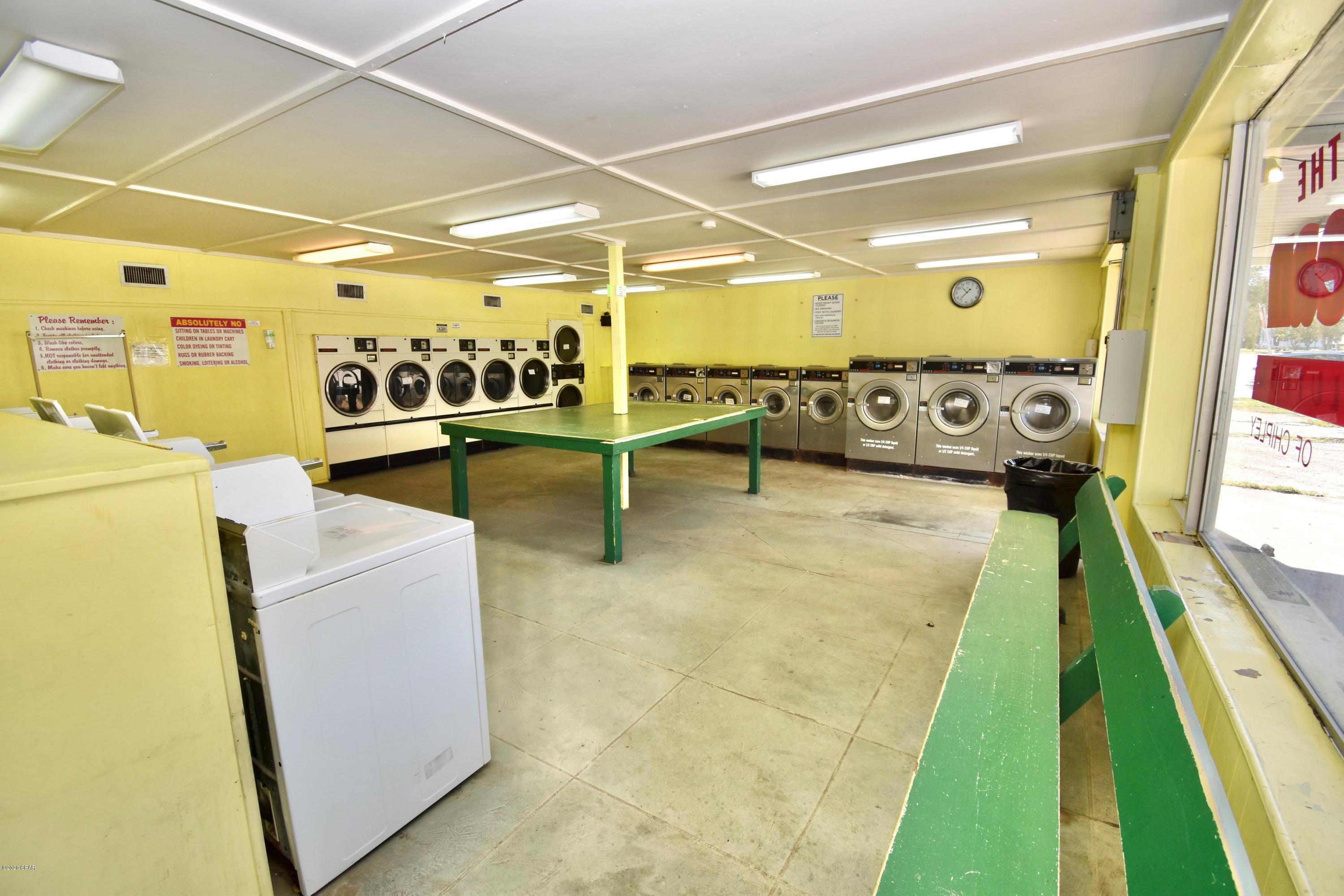 [No Recorded Subdiv] - Commercial Sale