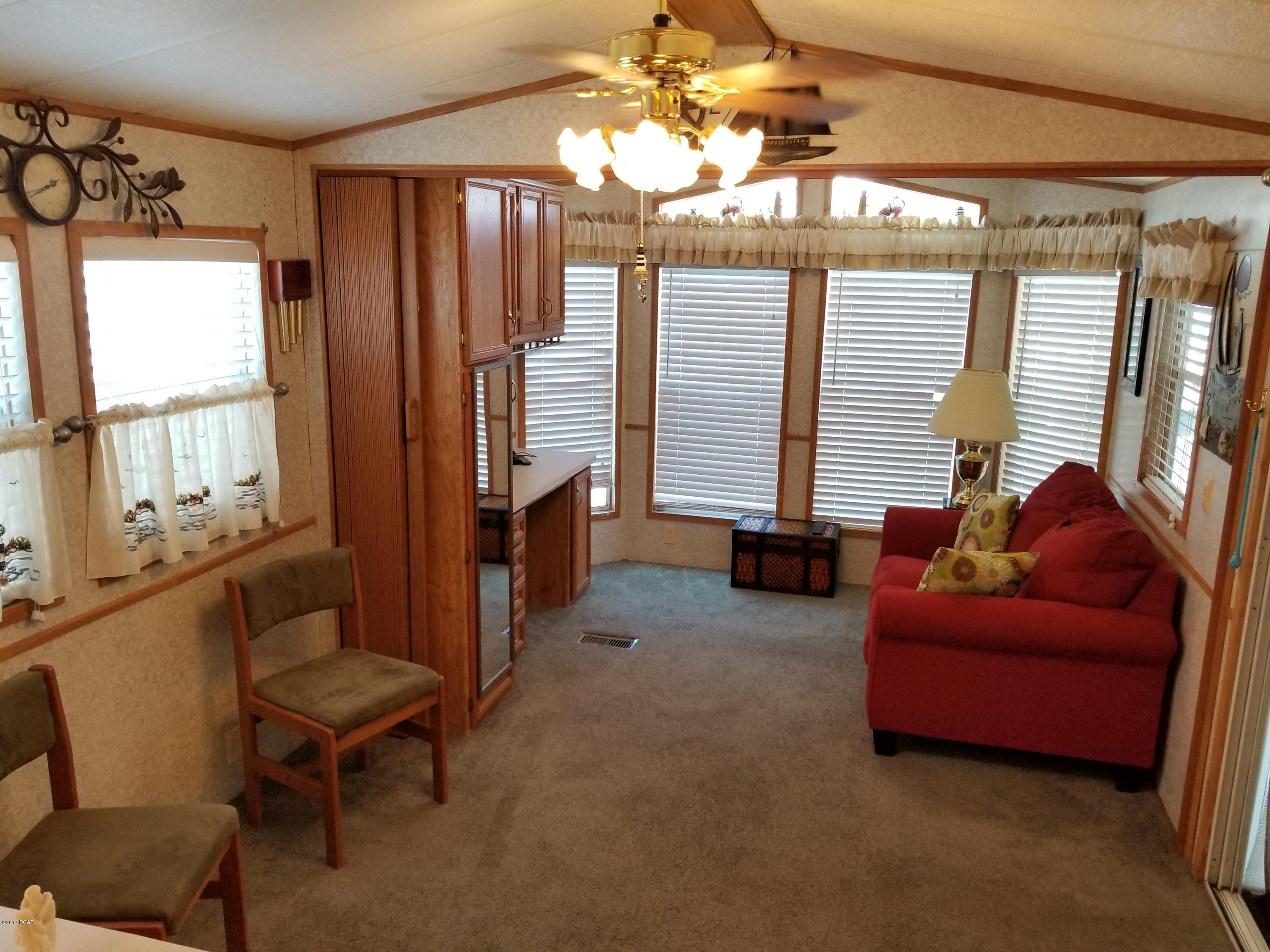 Emerald Pointe Resort - Residential