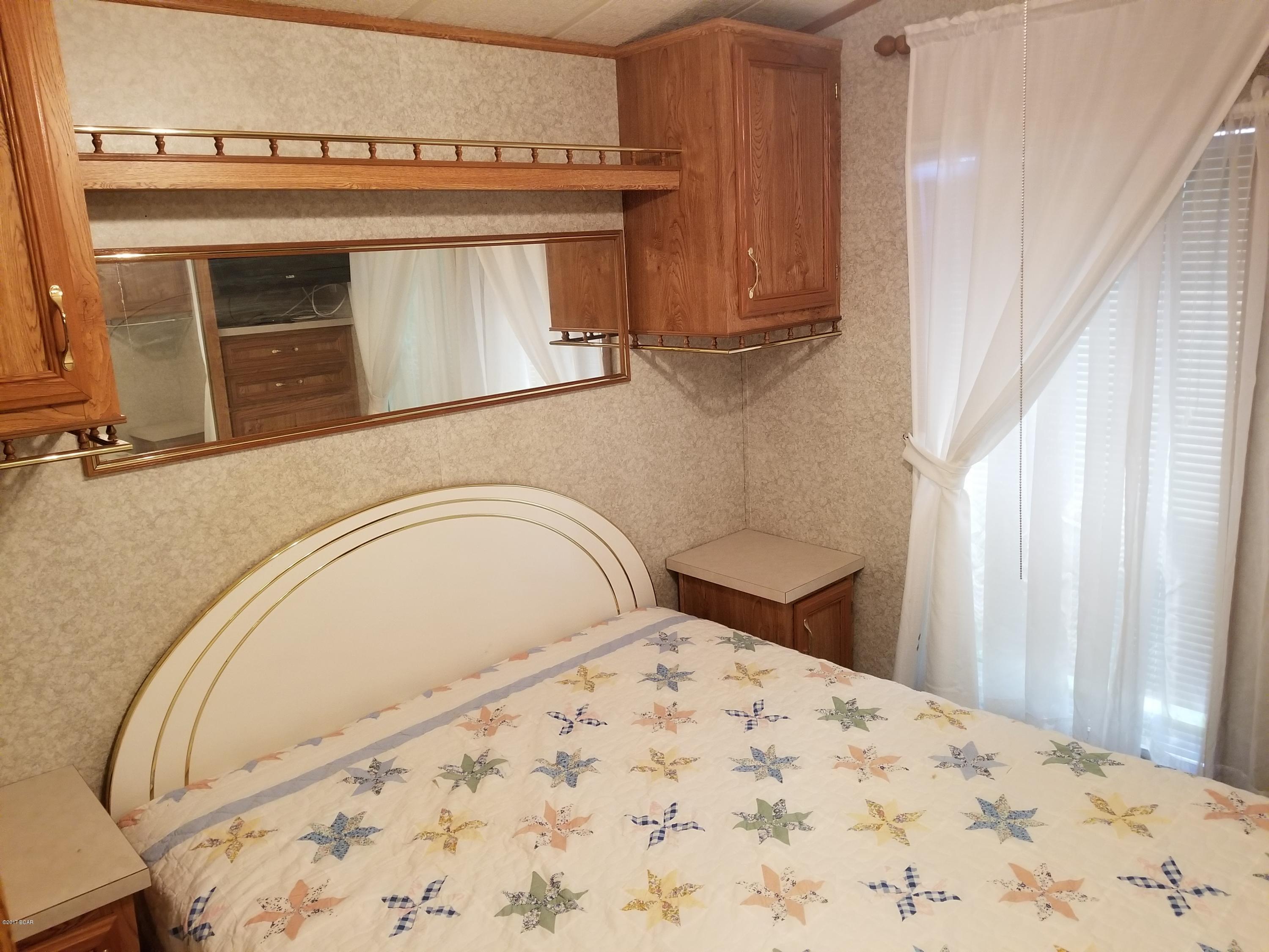 Emerald Pointe Resort - Residential