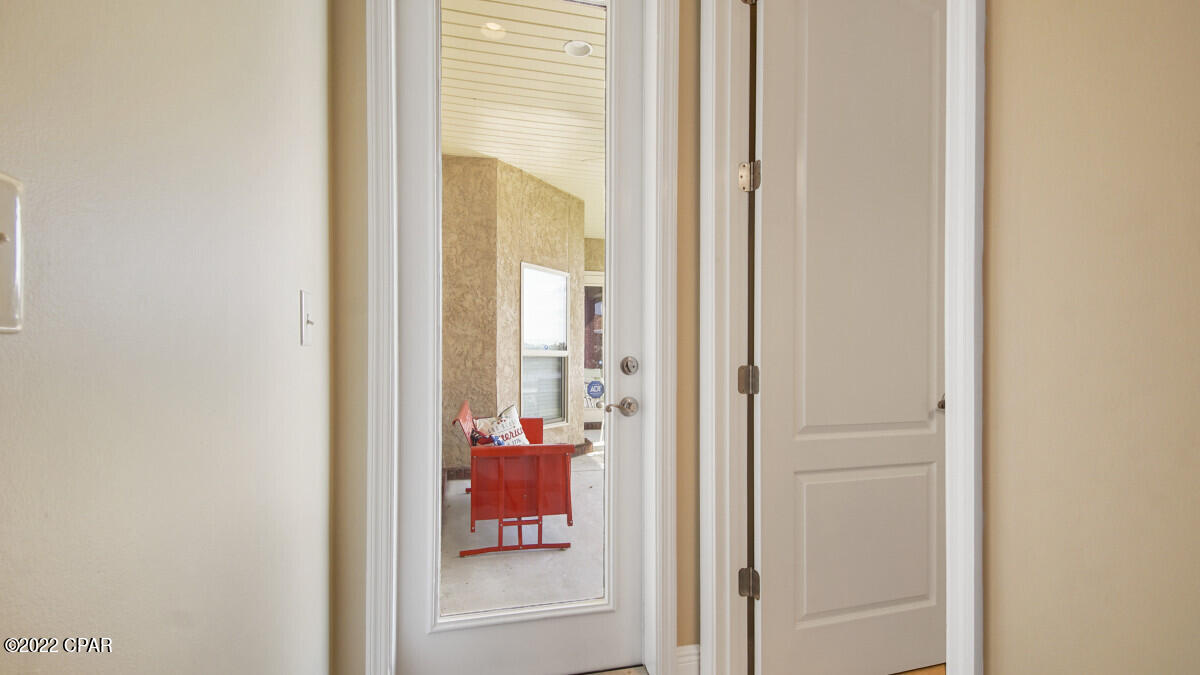 Kirkland Manor - Residential