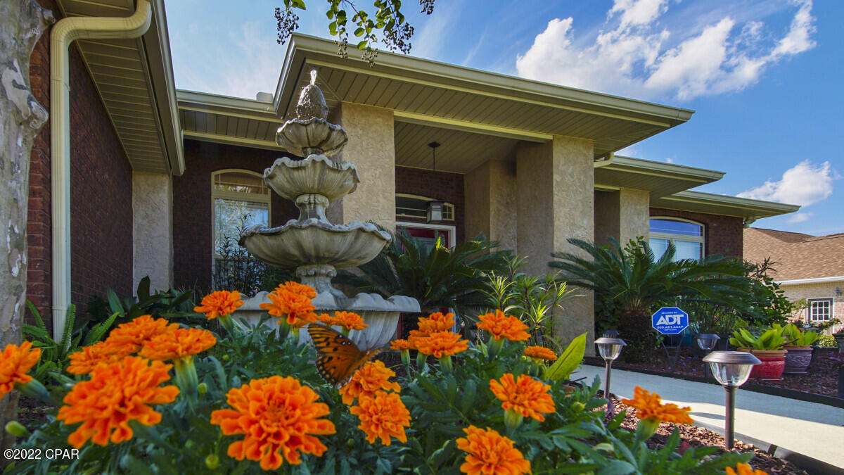 Kirkland Manor - Residential