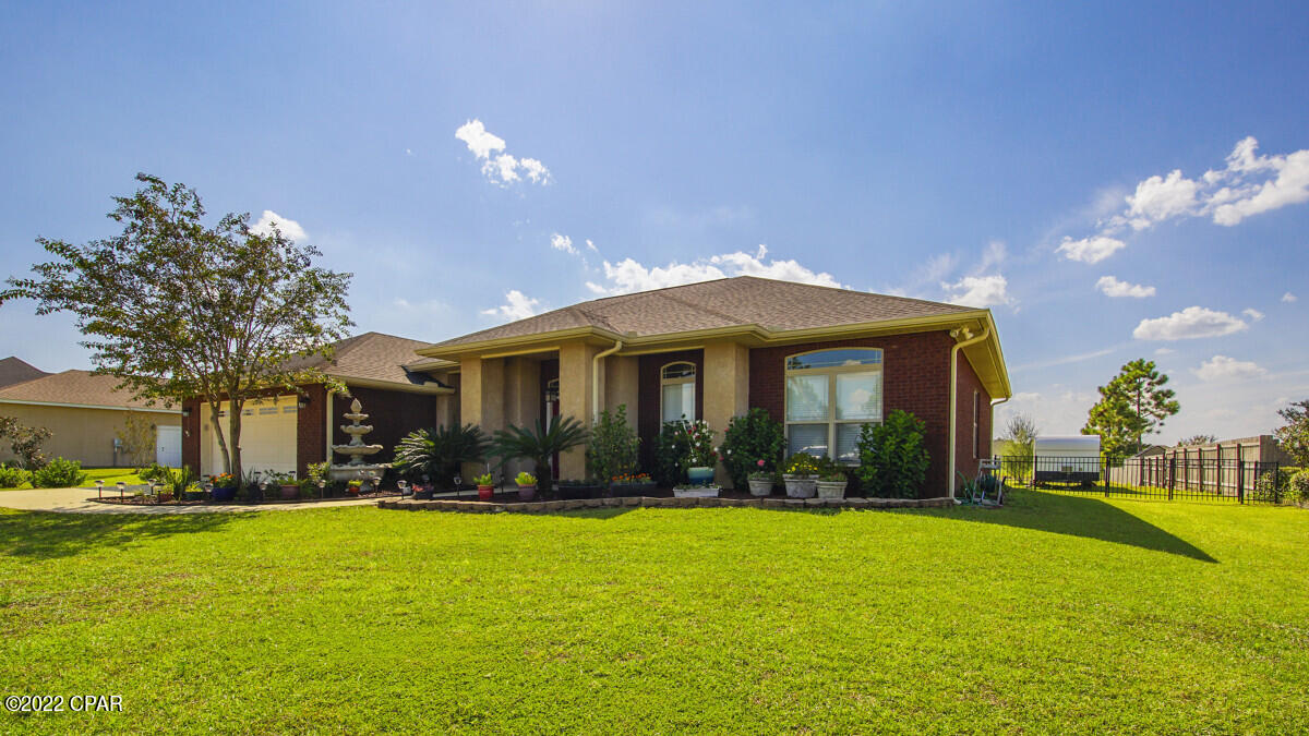 Kirkland Manor - Residential